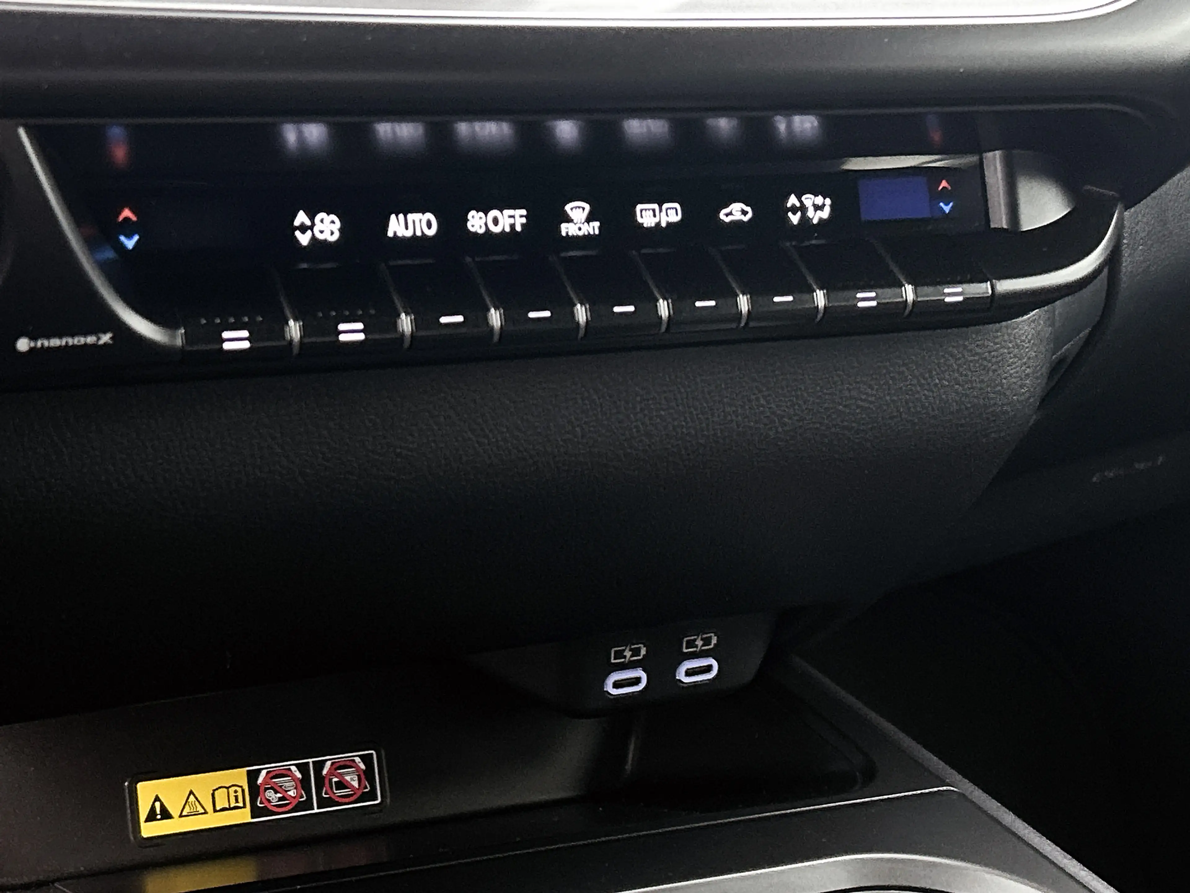Lexus UX 300h F SPORT Design | BTW Voertuig | Stoel+stuurverwarm — photo 14