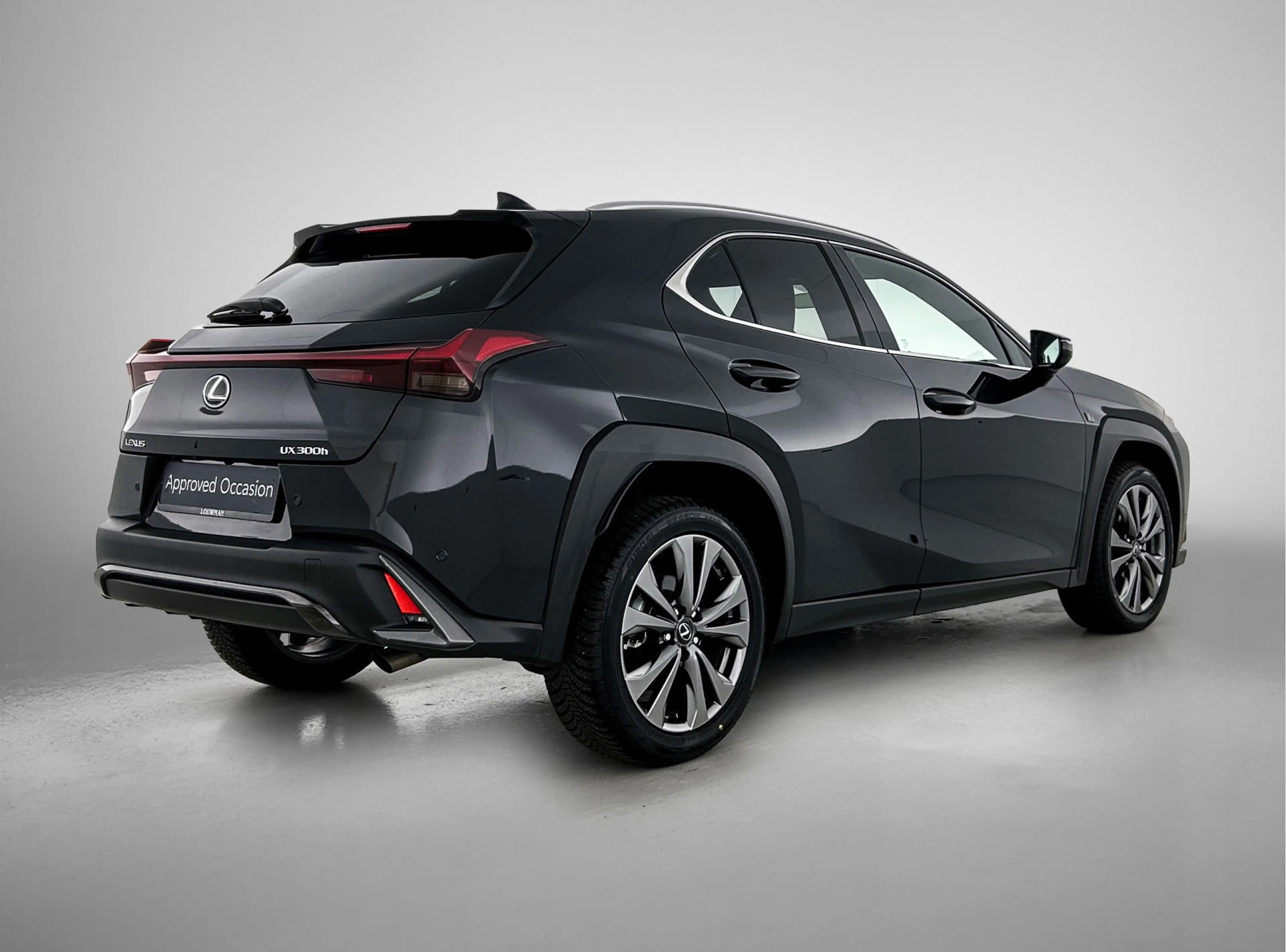 Lexus UX 300h F SPORT Design | BTW Voertuig | Stoel+stuurverwarm — photo 2