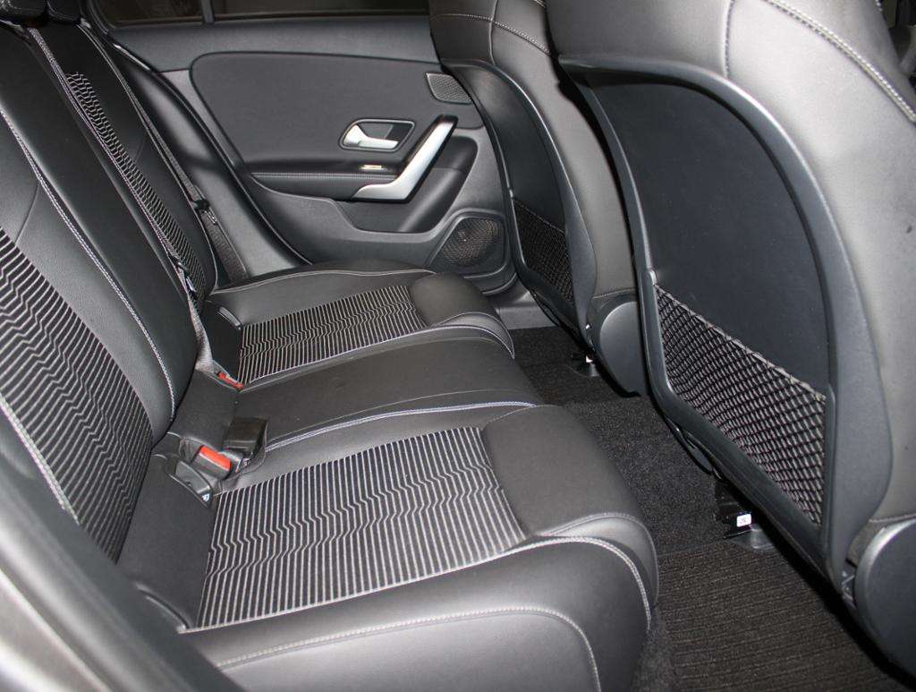 Mercedes-Benz A 200