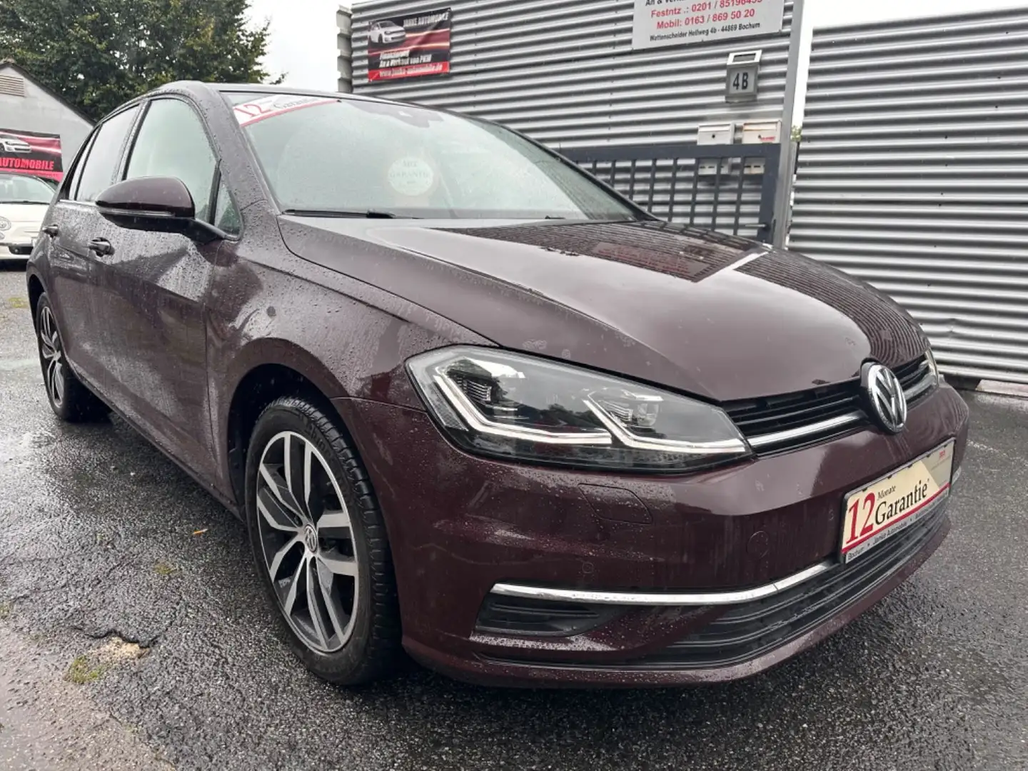 Volkswagen Golf VII Lim. Sound/Facelift/Xenon/Navi/Garantie Zwart - 1