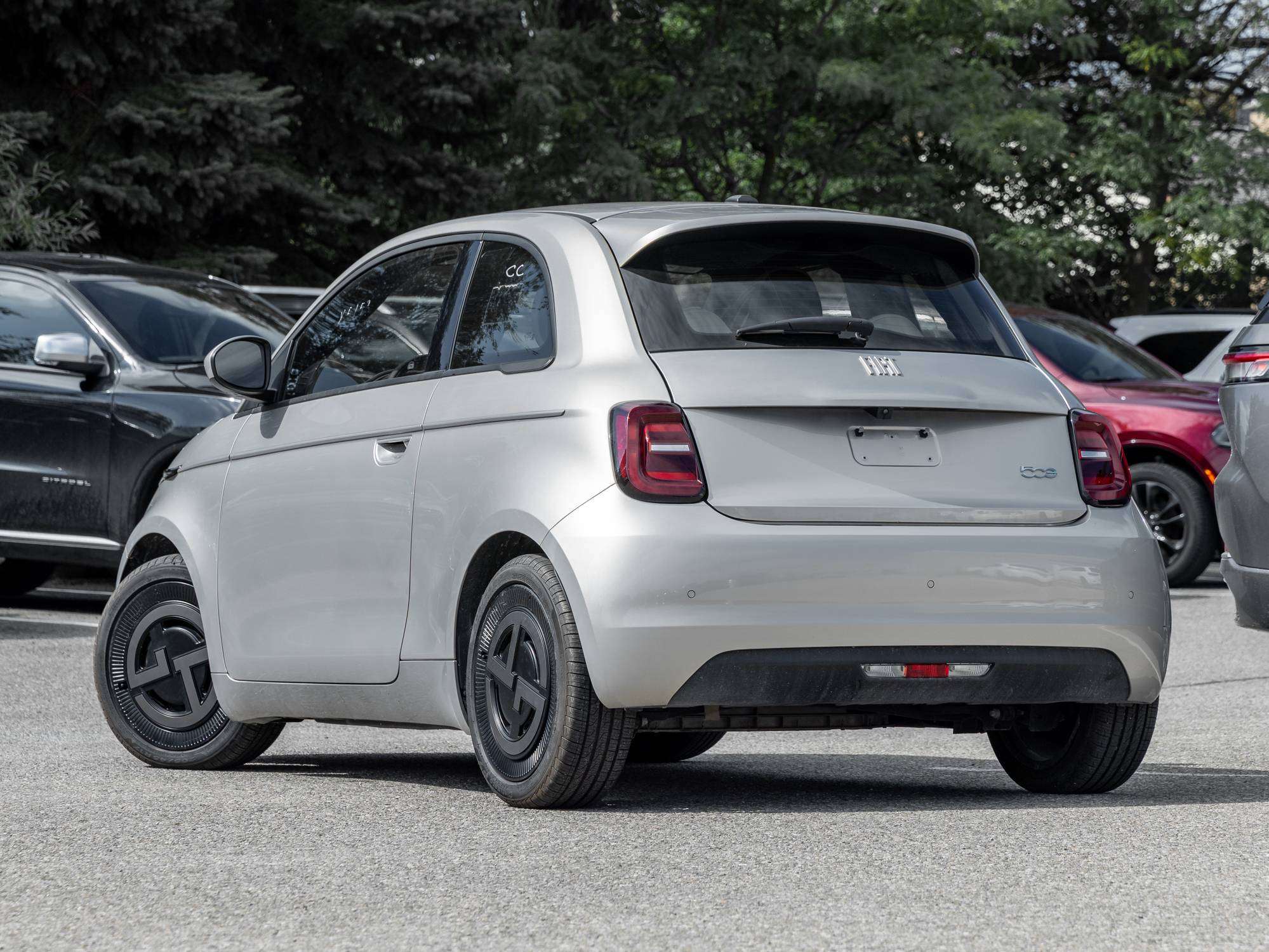 2025 Fiat 500e GIORGIO ARMANI | FULL ELECTRIC | — снимка 1
