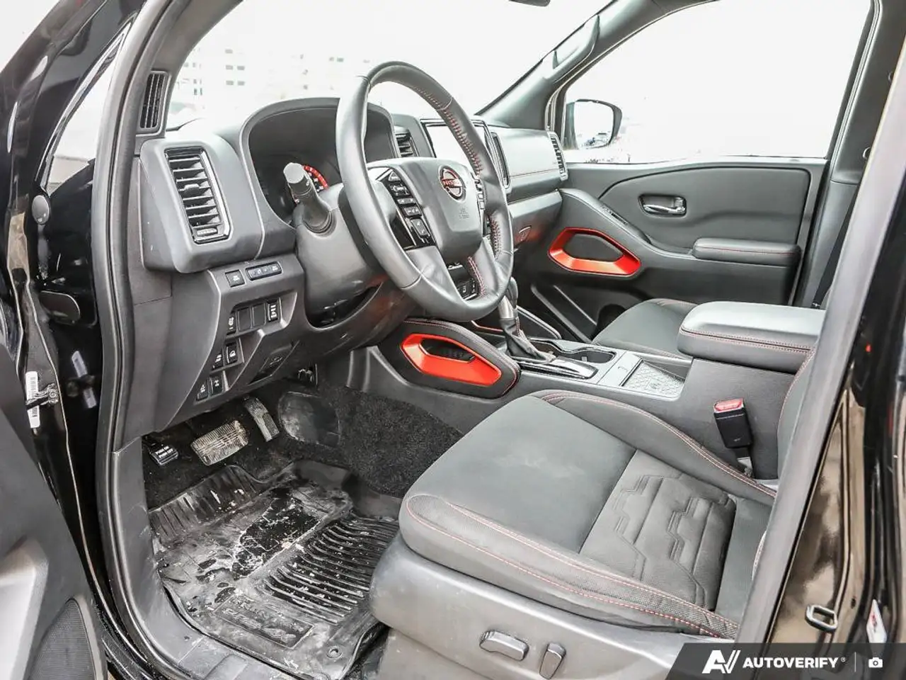 Nissan Frontier снимка Nissan Frontier