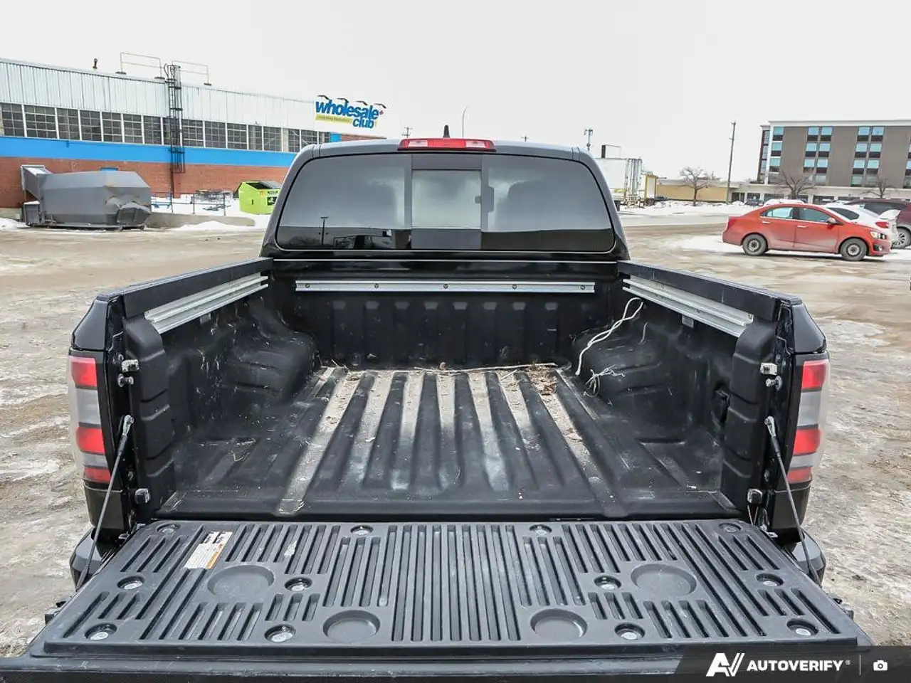 Nissan Frontier снимка Nissan Frontier