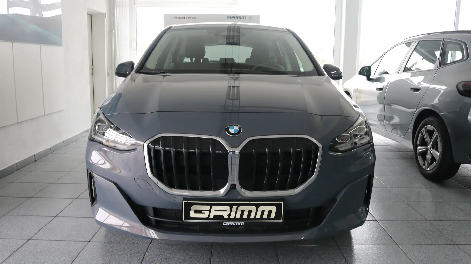 BMW 220 i   Head-Up DAB LED WLAN RFK Komfortzg. Shz Gris - 2
