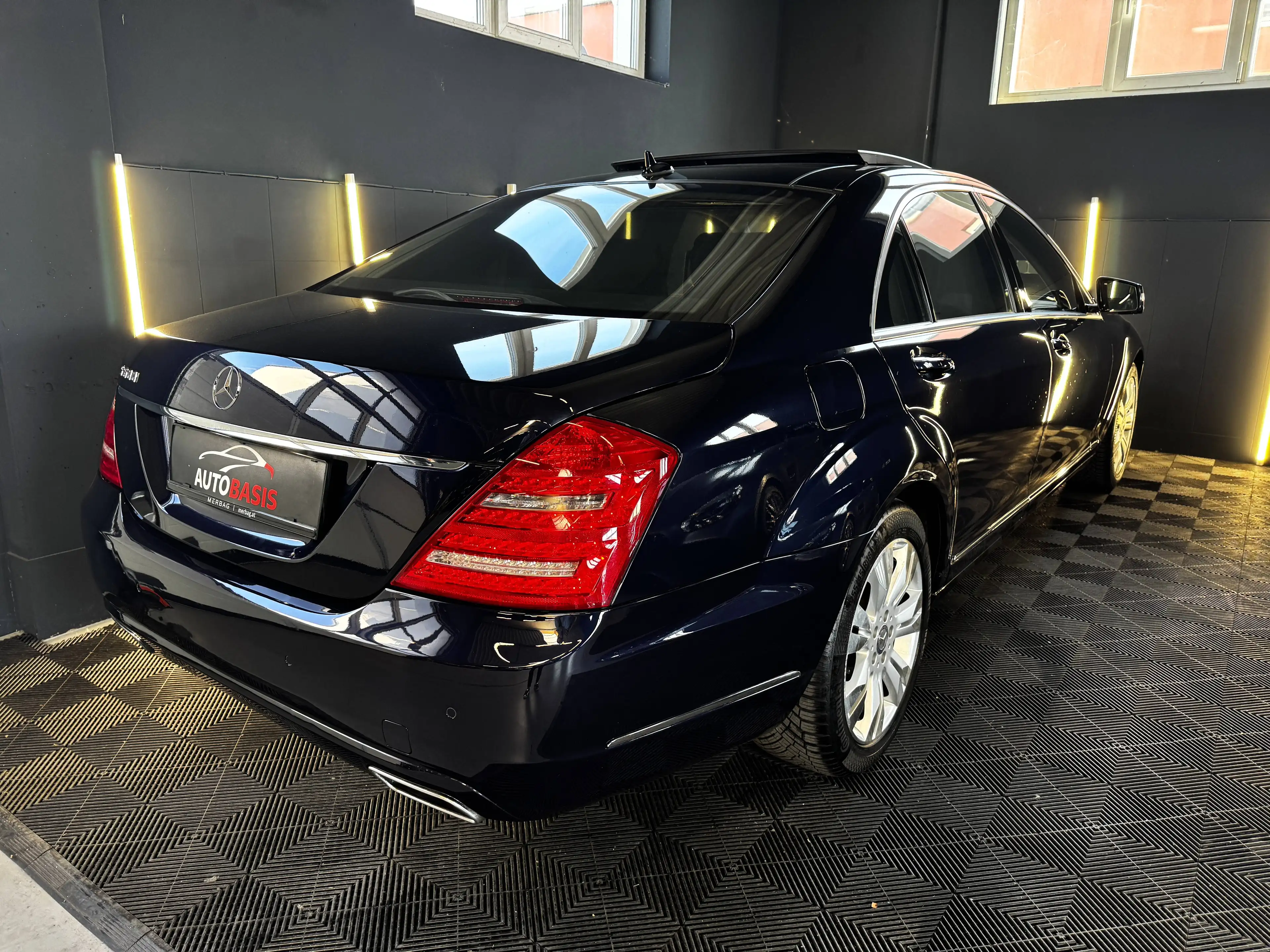 Mercedes-Benz S 500 S 500 L 5,5 V8 Massage/3xTV/Tisch/Nappa/Pano/Night-Vision/VOLL — photo 7