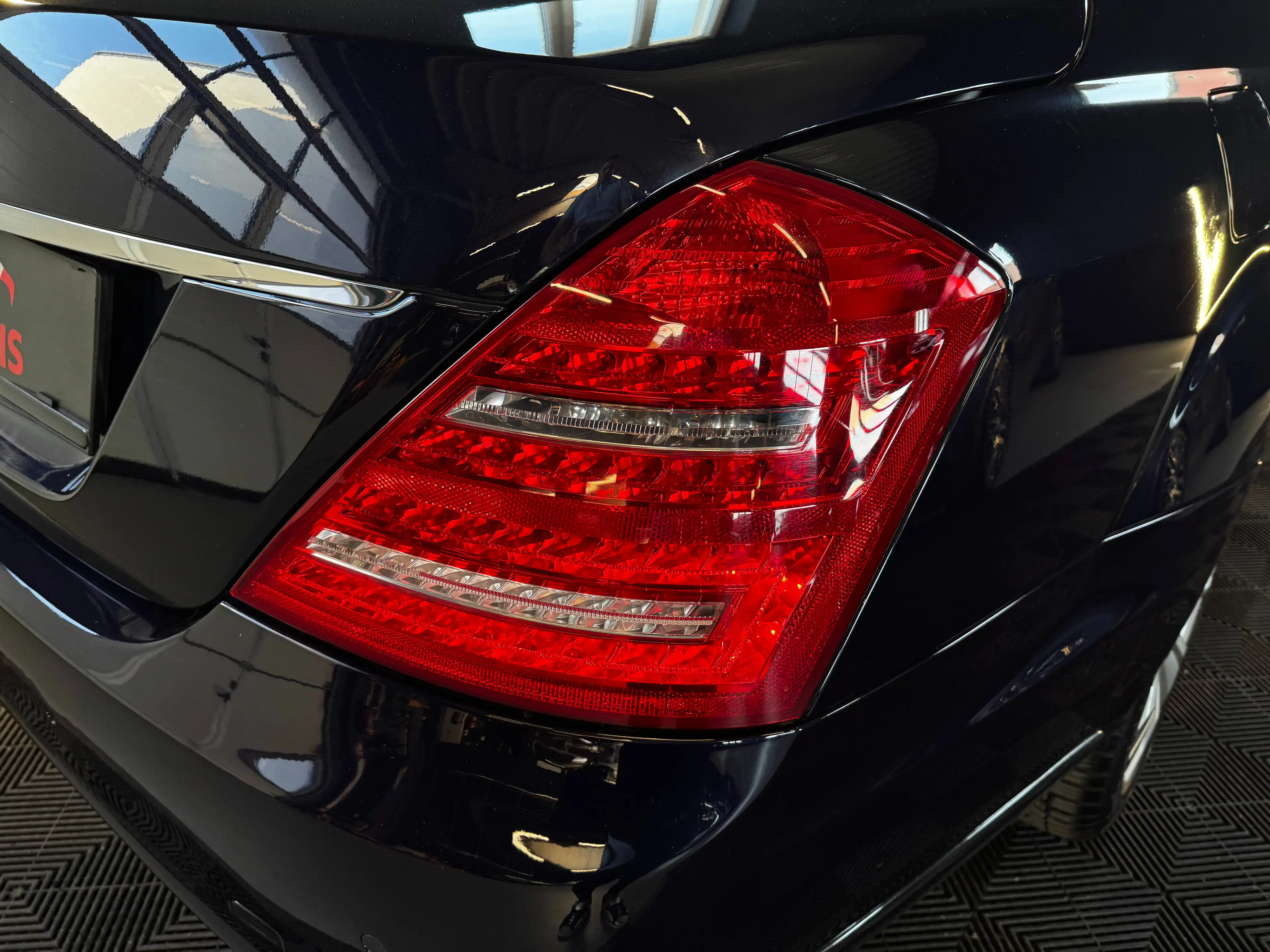 Mercedes-Benz S 500 S 500 L 5,5 V8 Massage/3xTV/Tisch/Nappa/Pano/Night-Vision/VOLL — photo 11