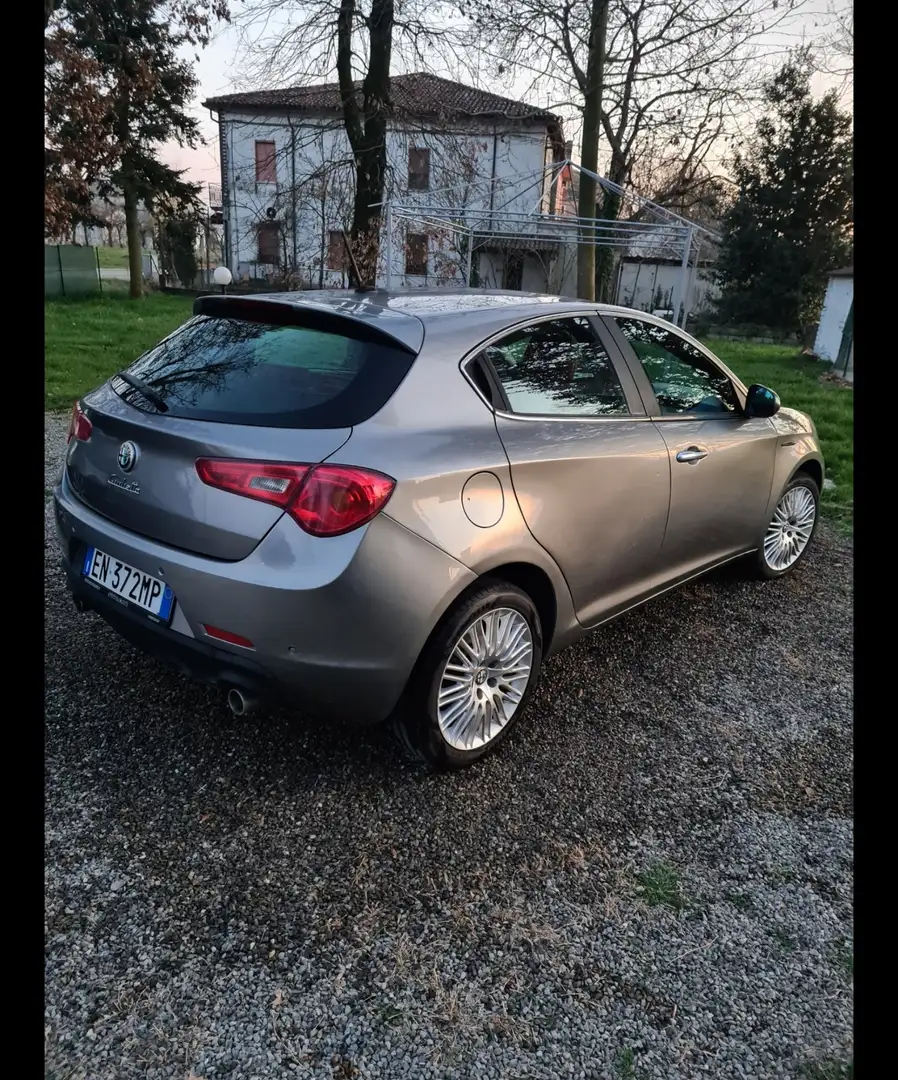 Alfa Romeo Giulietta 2.0 jtdm(2) Distinctive 170cv tct - 1