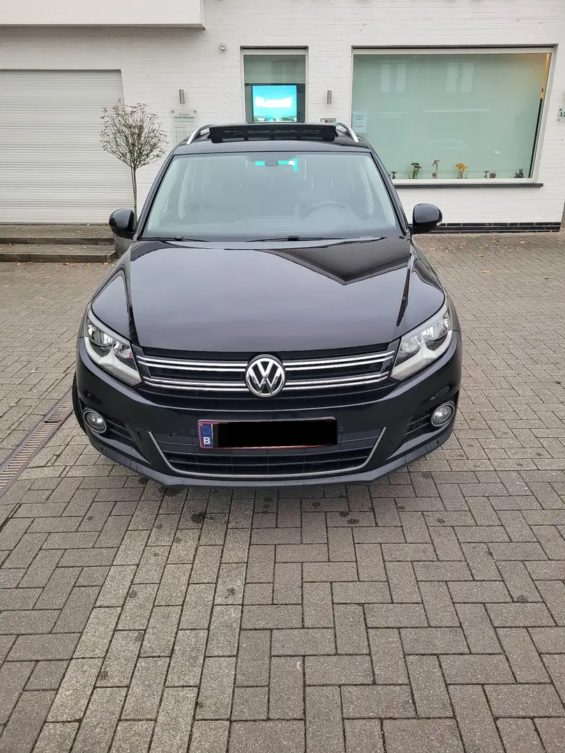 Volkswagen Tiguan 1.4 TSI Sport & Style BMT Zwart - 2