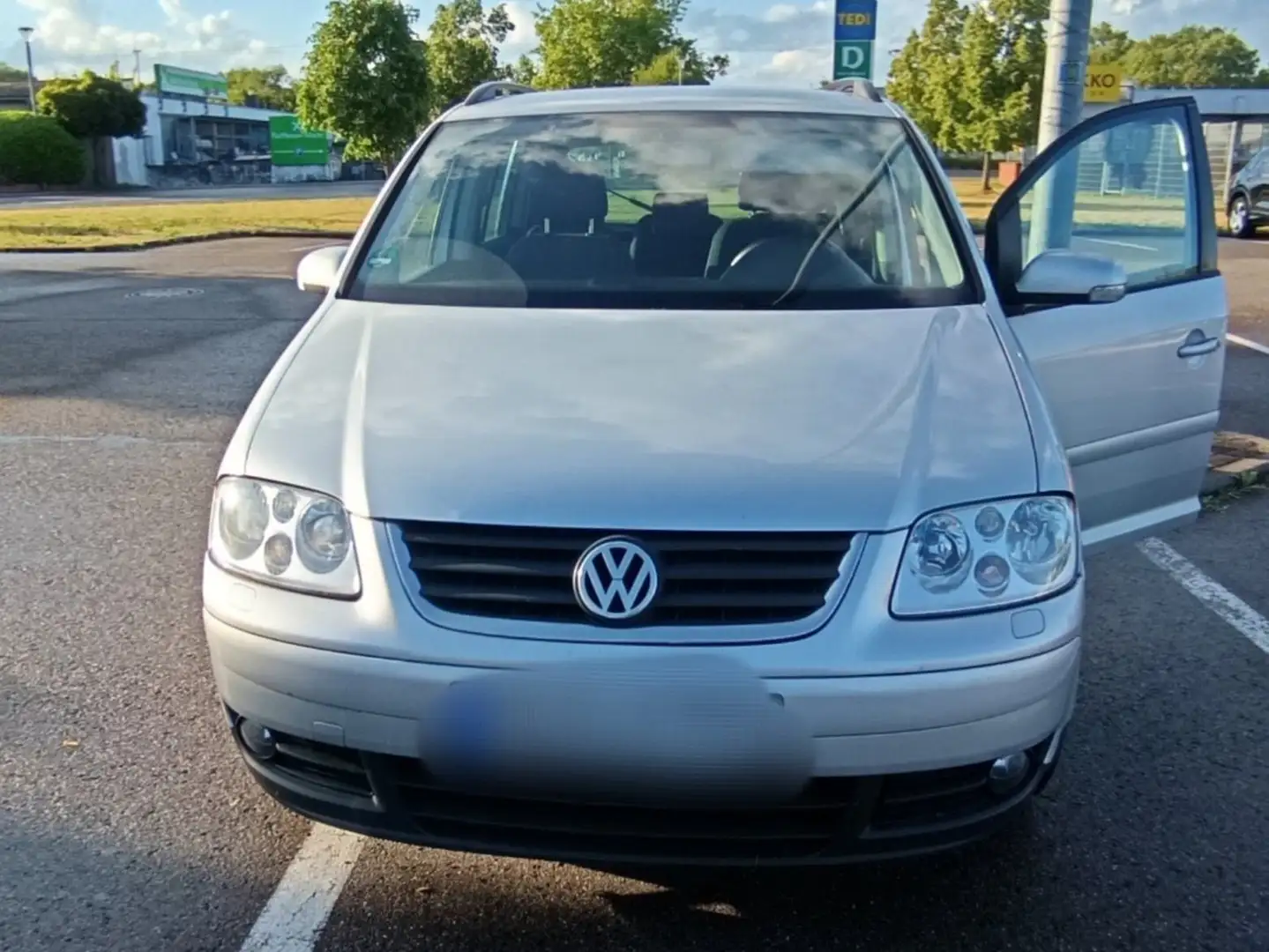 Volkswagen Touran Touran 2.0 FSI Trendline Grau - 2