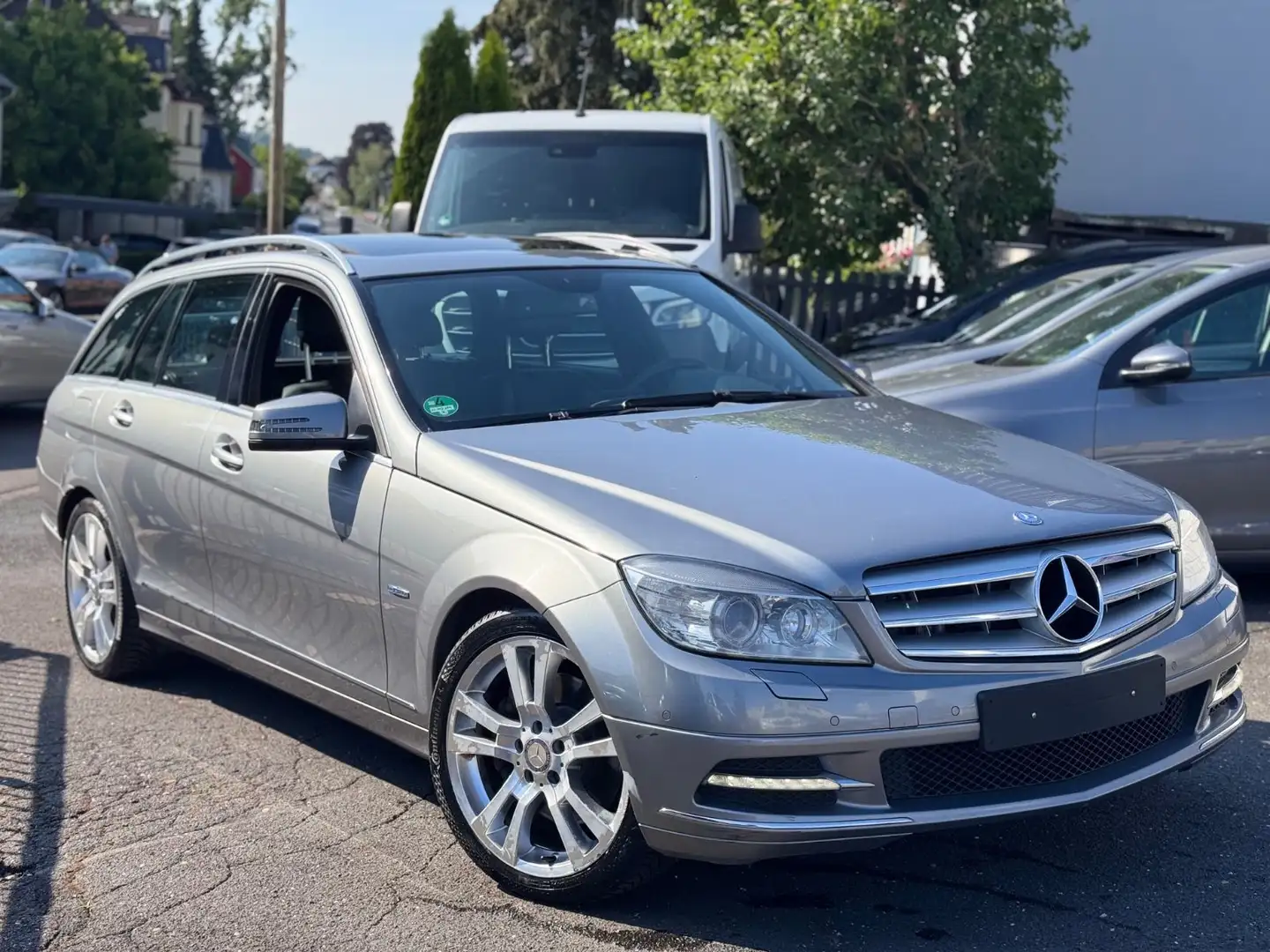 Mercedes-Benz C 350 C -Klasse T-Modell C 350 T CDI  BlueEfficiency Srebrny - 2