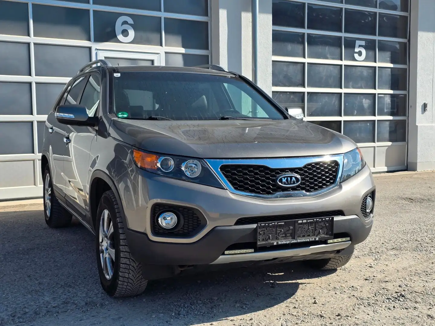 Kia Sorento Vision 4WD *7_SITZ*HU 11/25 Plateado - 2
