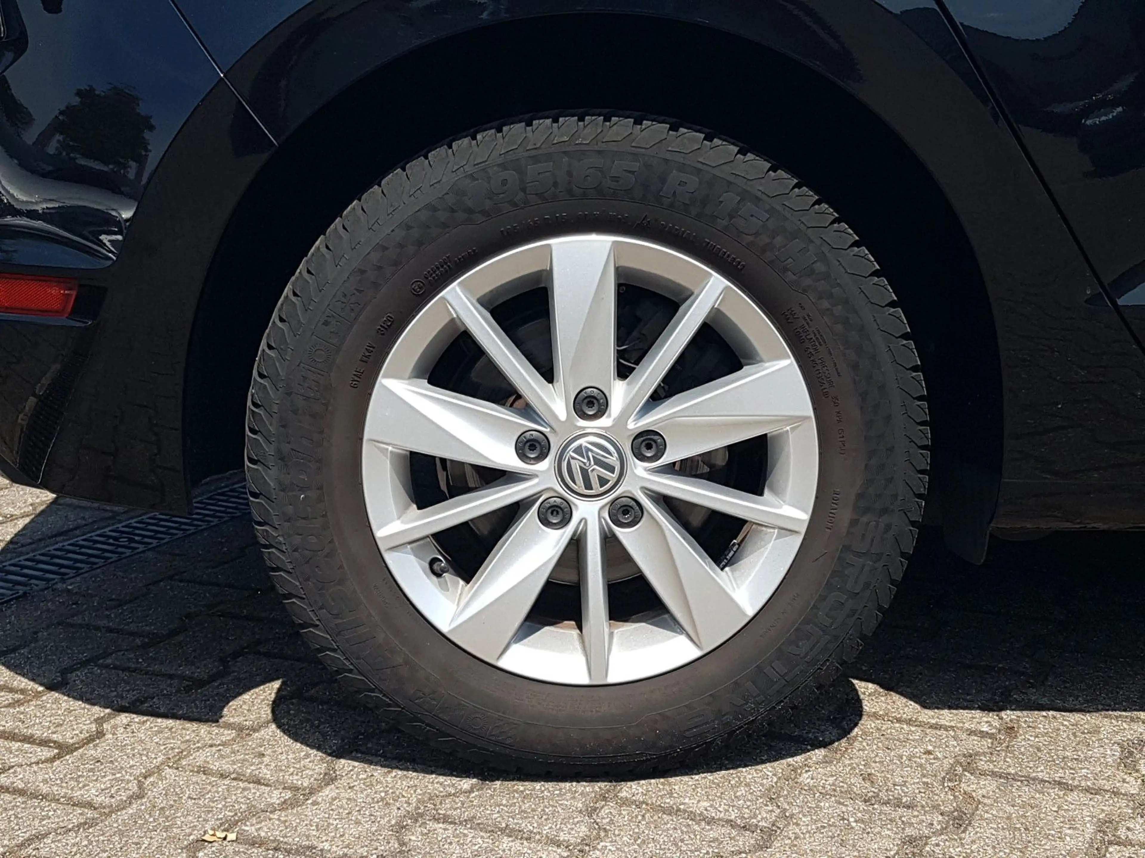 Volkswagen Golf Sportsvan 1.0 TSI Trendline LED PDC Tempom. — photo 9