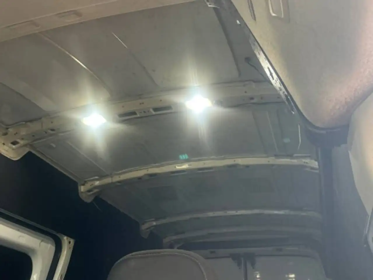 Ford Transit Cargo Van снимка Ford Transit Cargo Van