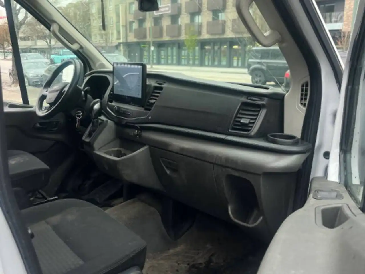 Ford Transit Cargo Van снимка Ford Transit Cargo Van
