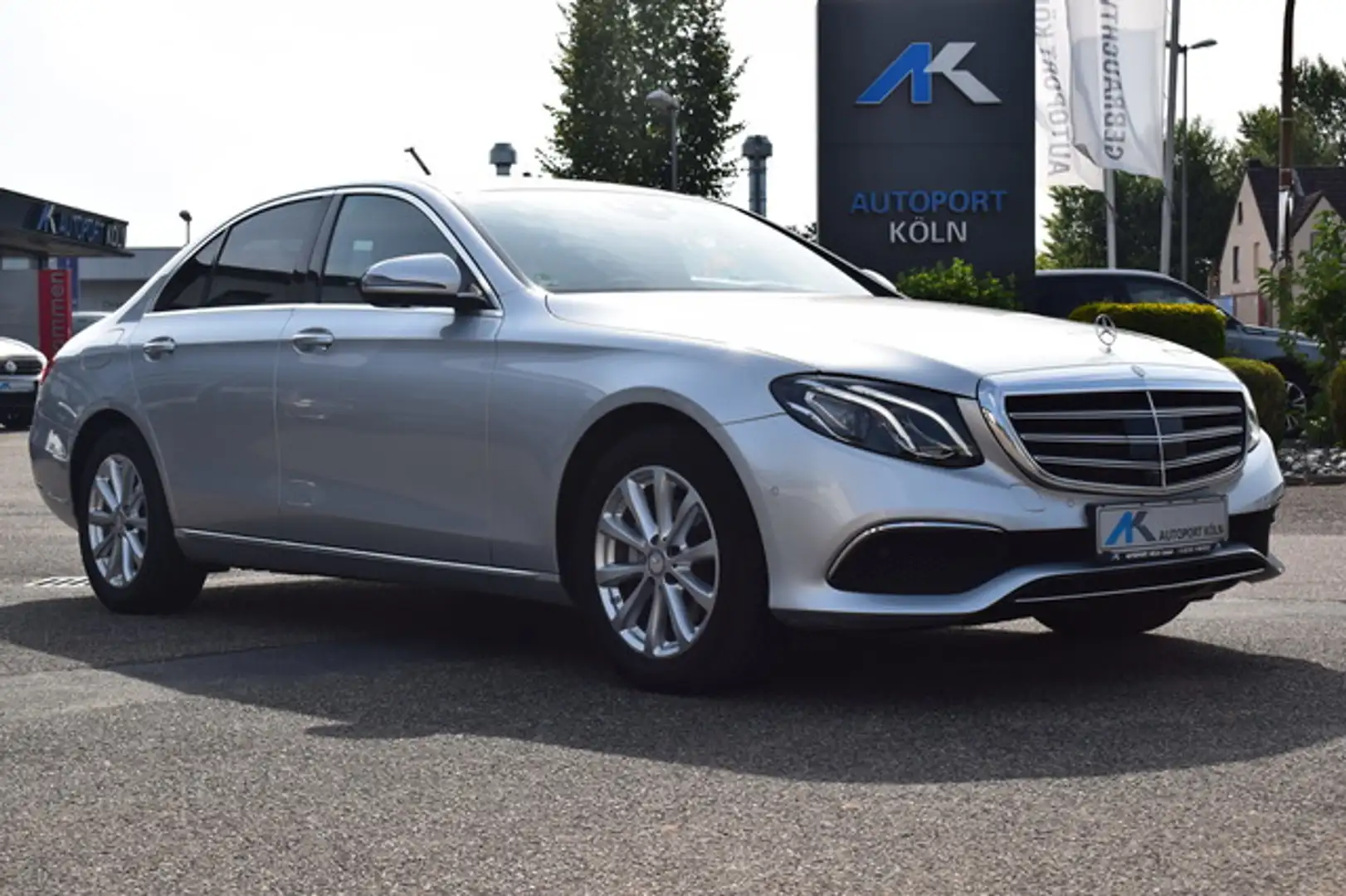 Mercedes-Benz E 220 d Exclusive*Klima*Shz*Navi*Kamera*Memory Wit - 1
