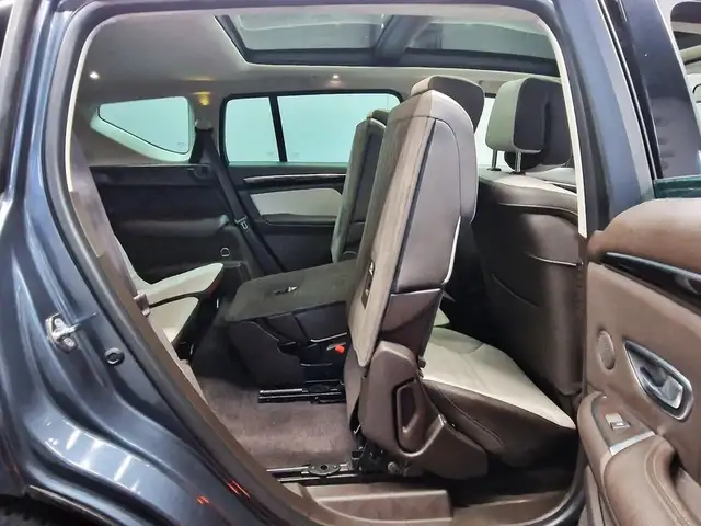 Renault Espace view 12