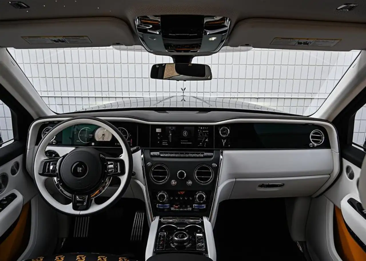 Rolls-Royce Cullinan fotografie Rolls-Royce Cullinan