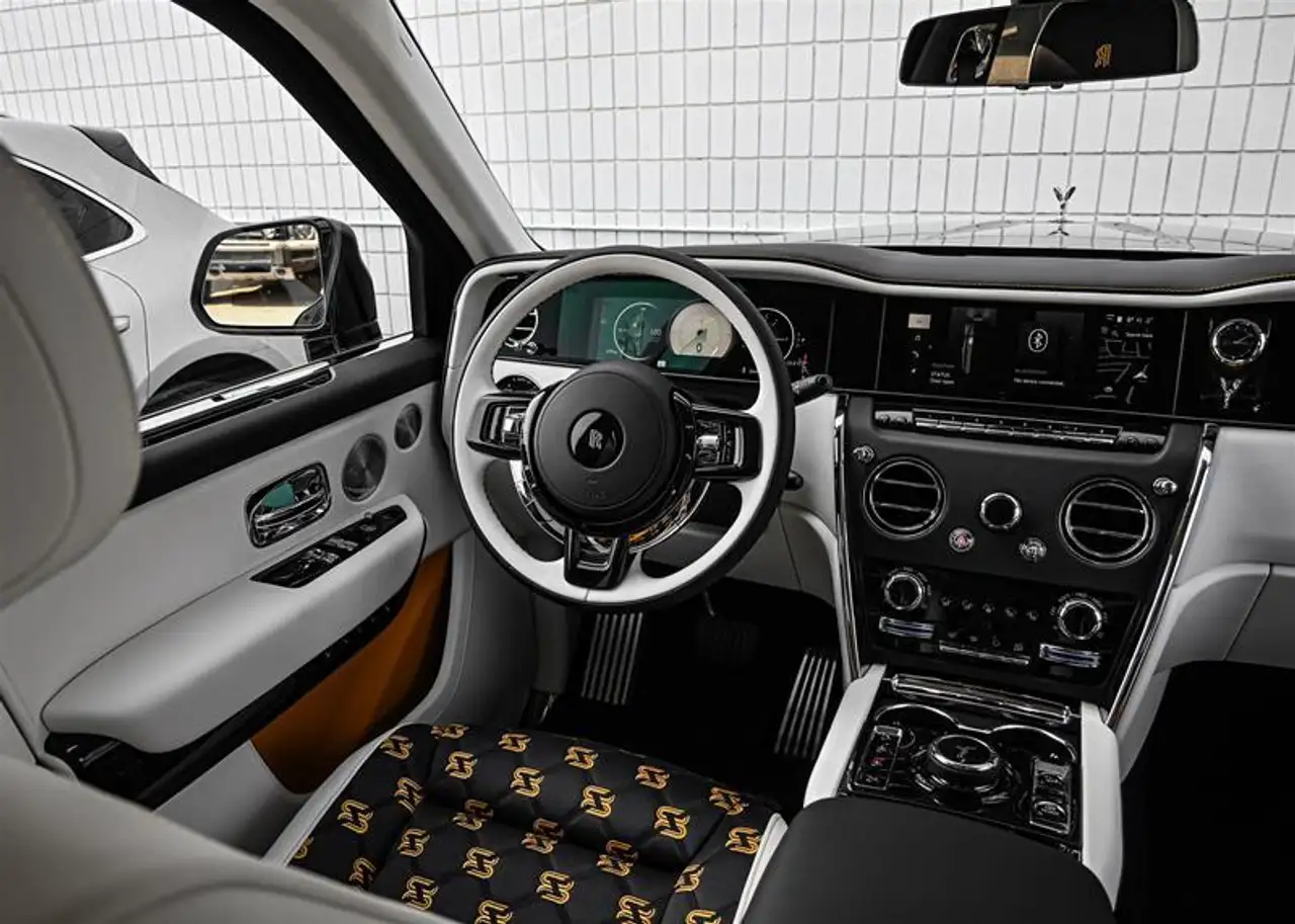 Rolls-Royce Cullinan fotografie Rolls-Royce Cullinan