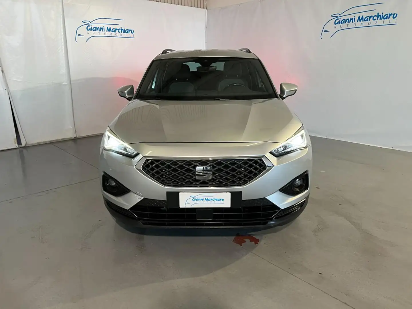 SEAT Tarraco 2.0 TDI Business Plateado - 2