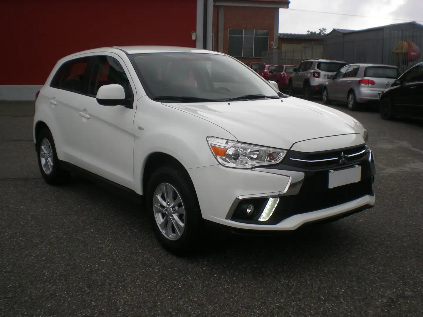 Mitsubishi ASX ASX 1.6 Infoorm navi 2wd - PRONTA CONSEGNA Bianco - 2
