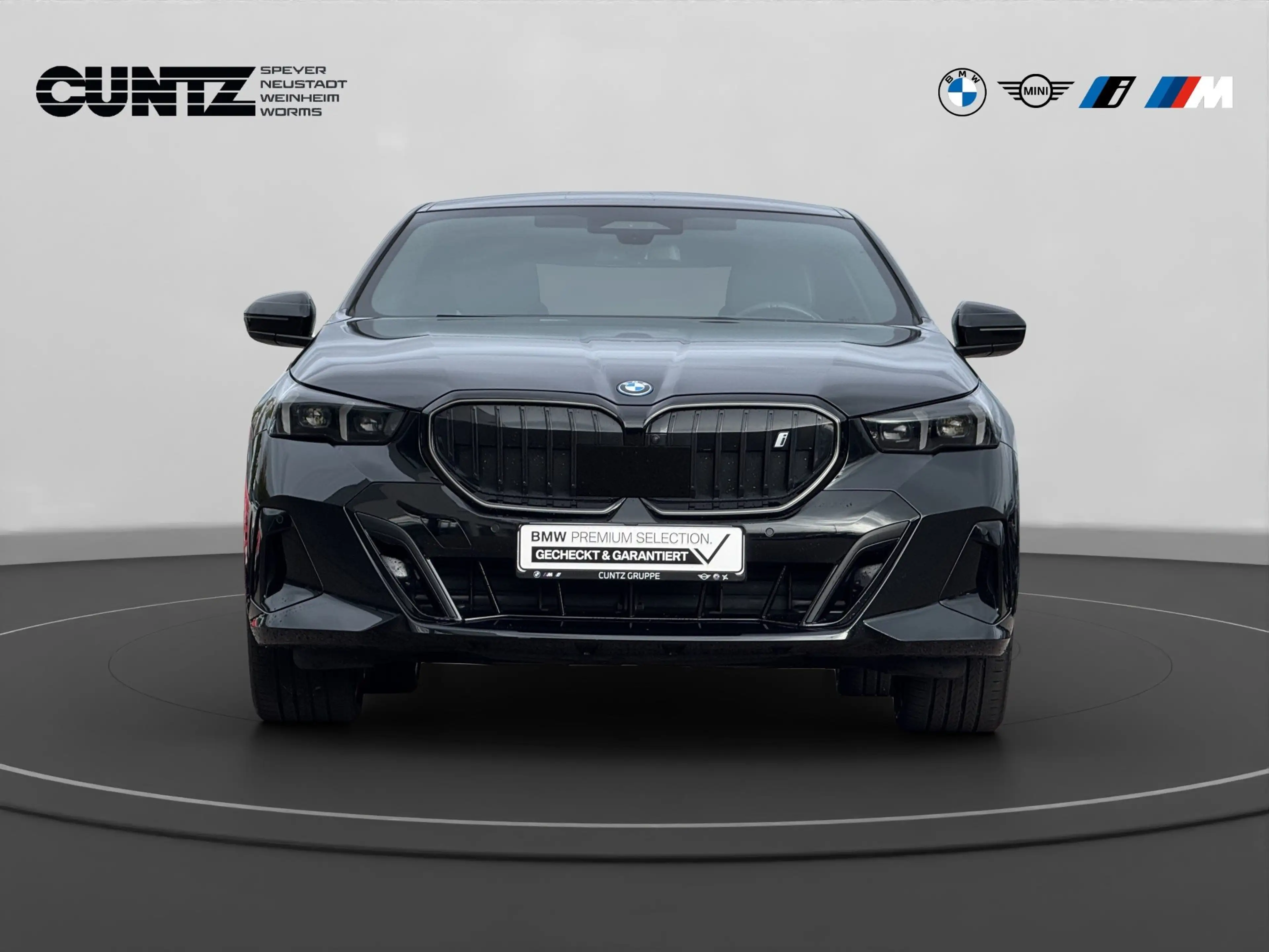 BMW i5 eDrive40 Limousine M Sport Pro Anhängerkupplung — photo 3