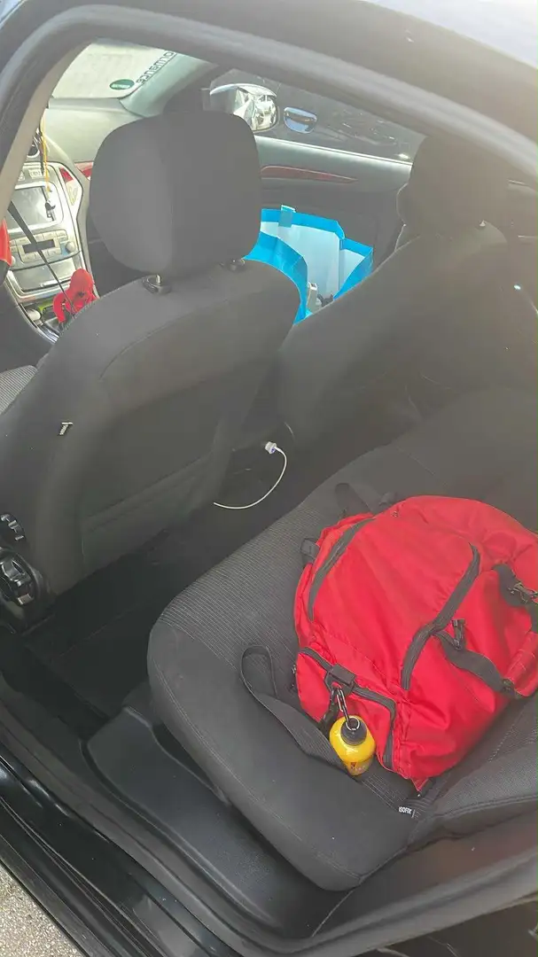 Ford Mondeo 2.0 Black Magic - 2