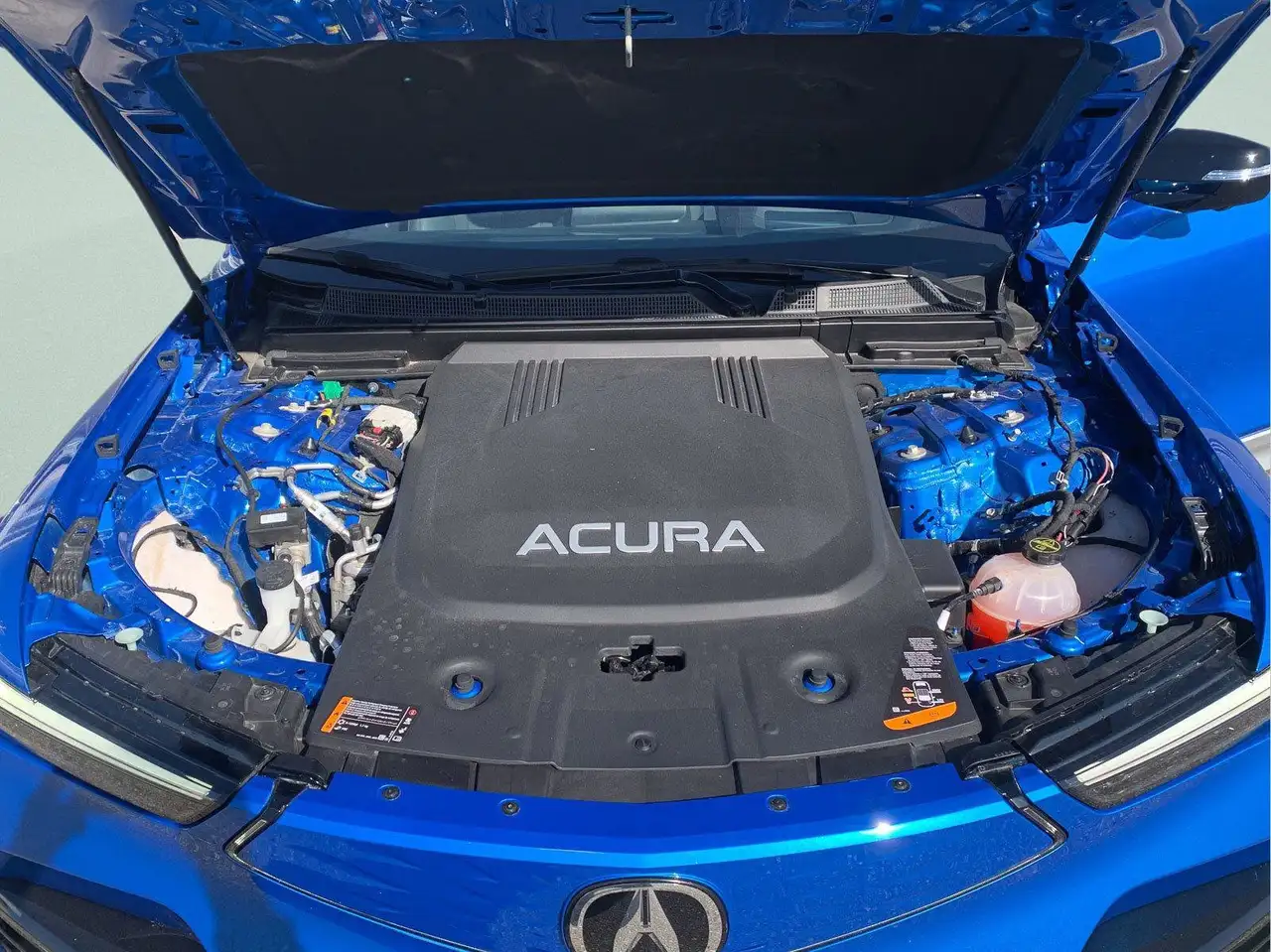 Acura ZDX снимка Acura ZDX