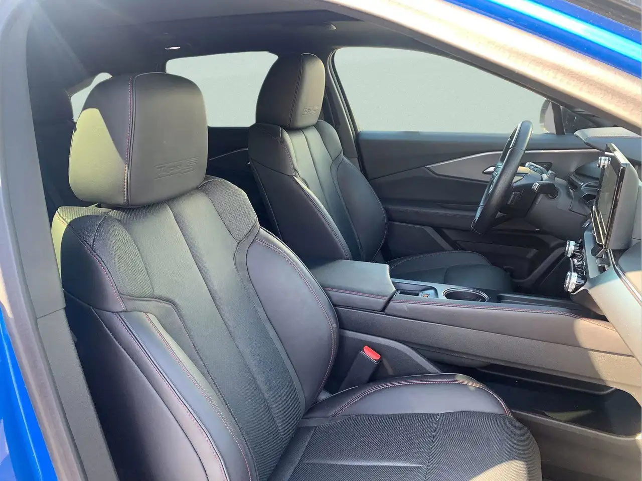 Acura ZDX снимка Acura ZDX