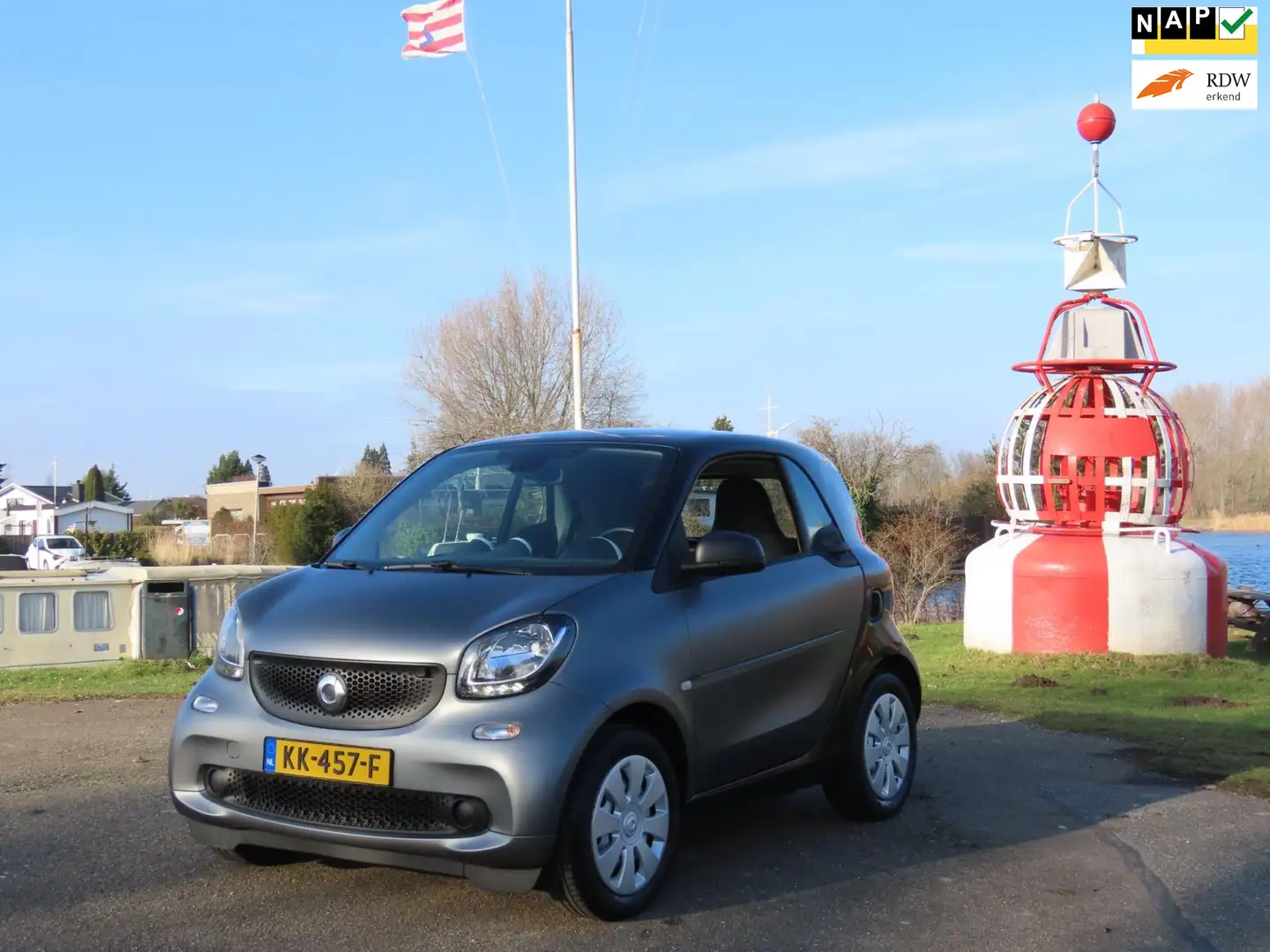 smart forTwo 1.0 Pure *MattGrijs *Geheel dealer onderhouden !! Grau - 1