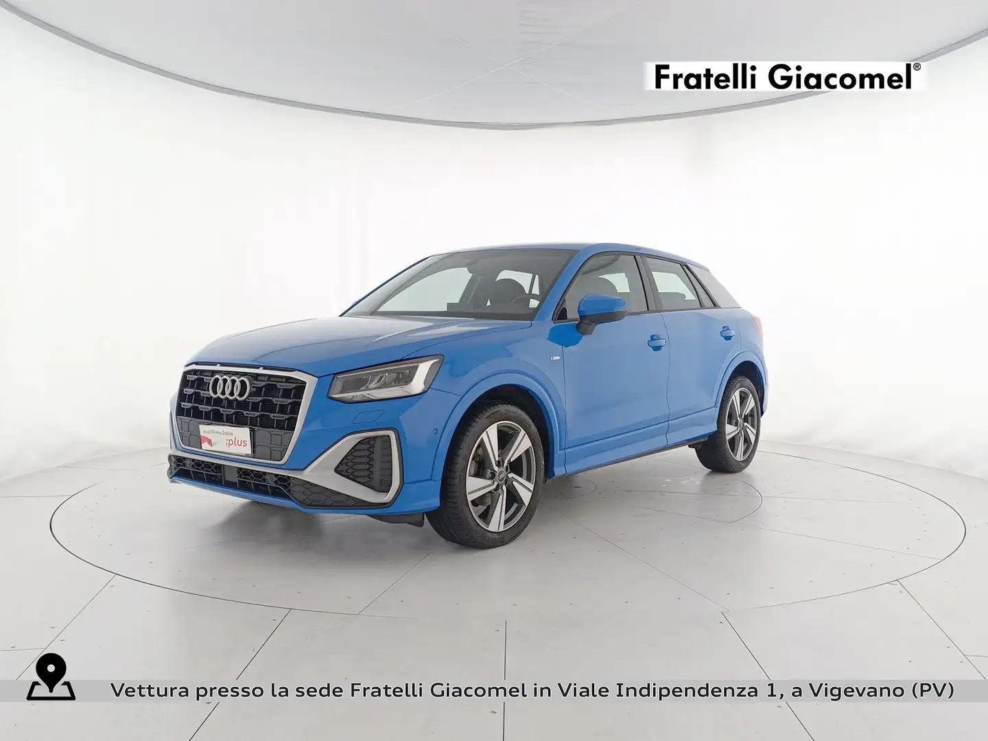 Audi Q2 35 1.5 tfsi s line edition Blau - 1