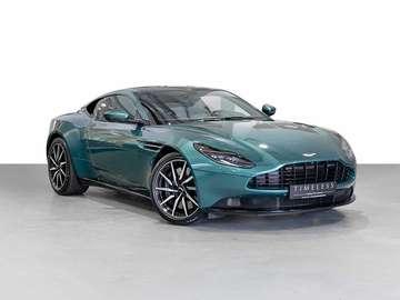 V8 Coupe -Aston Martin Racing Green-