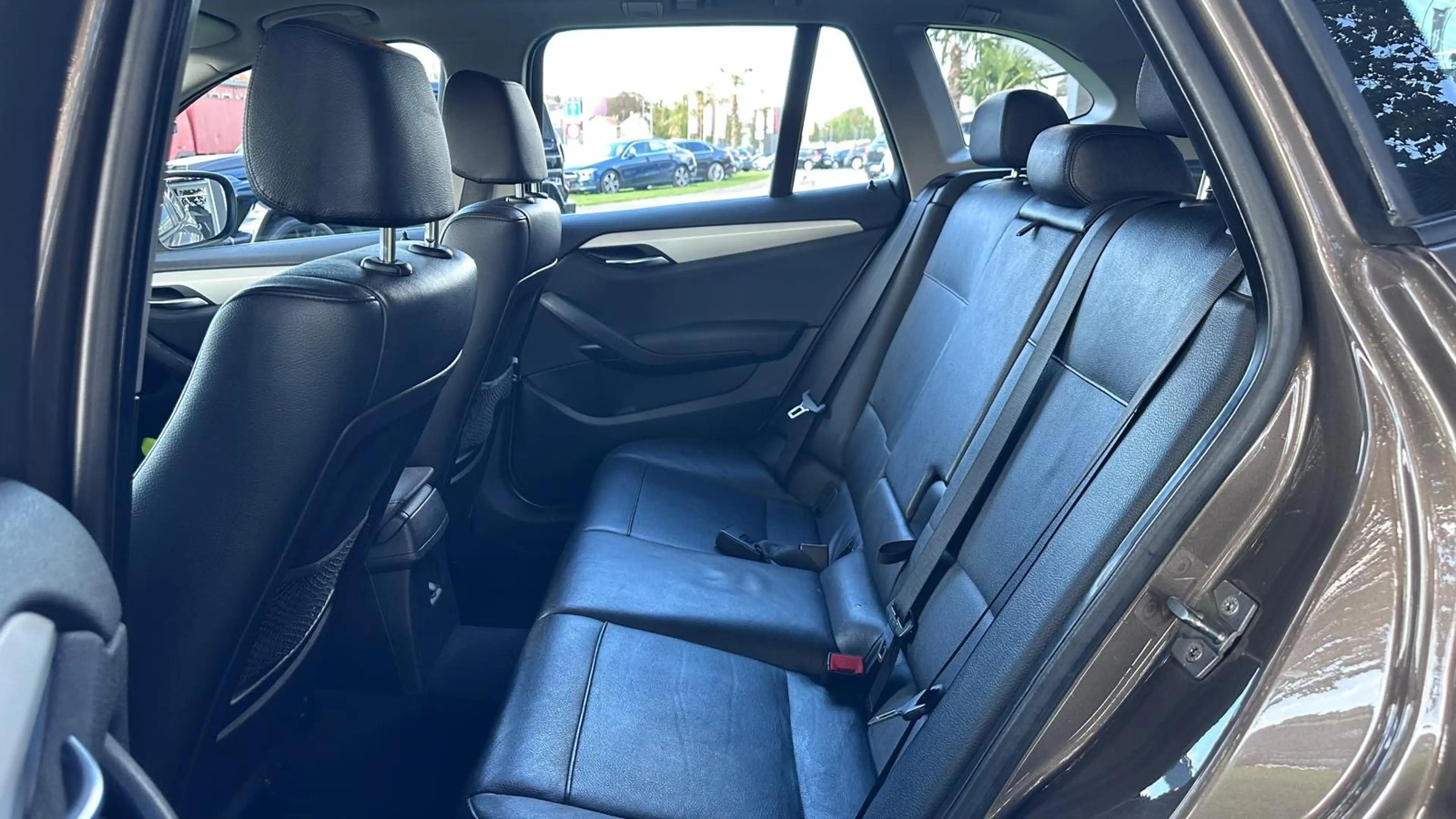 BMW X1 * 2.0 d *XDrive18* CLIM* CRUISE* CUIR* — photo 12