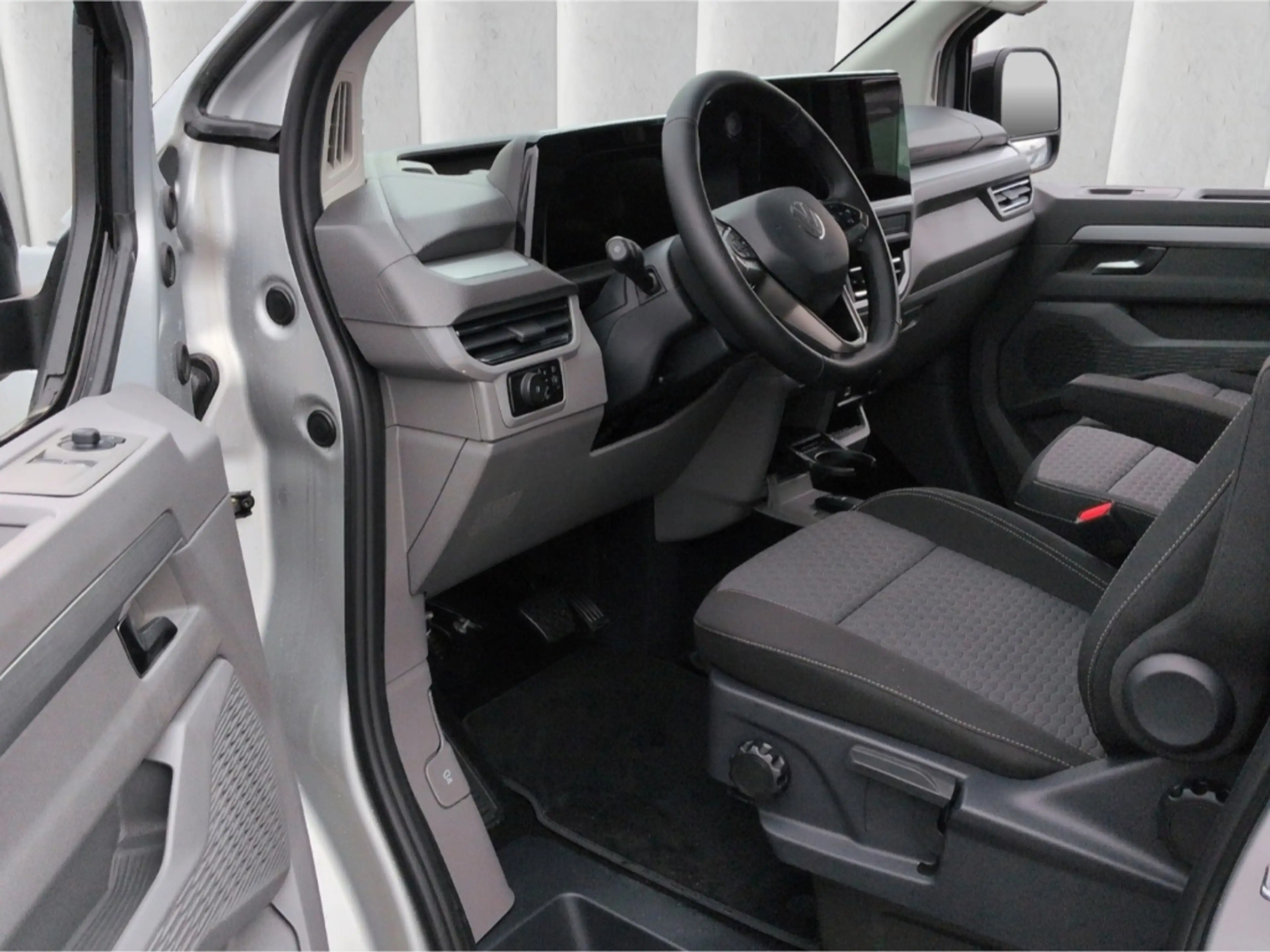Volkswagen T7 Caravelle LR Life 9-Sitze TDI*DSG Tempo R-Kam — photo 5