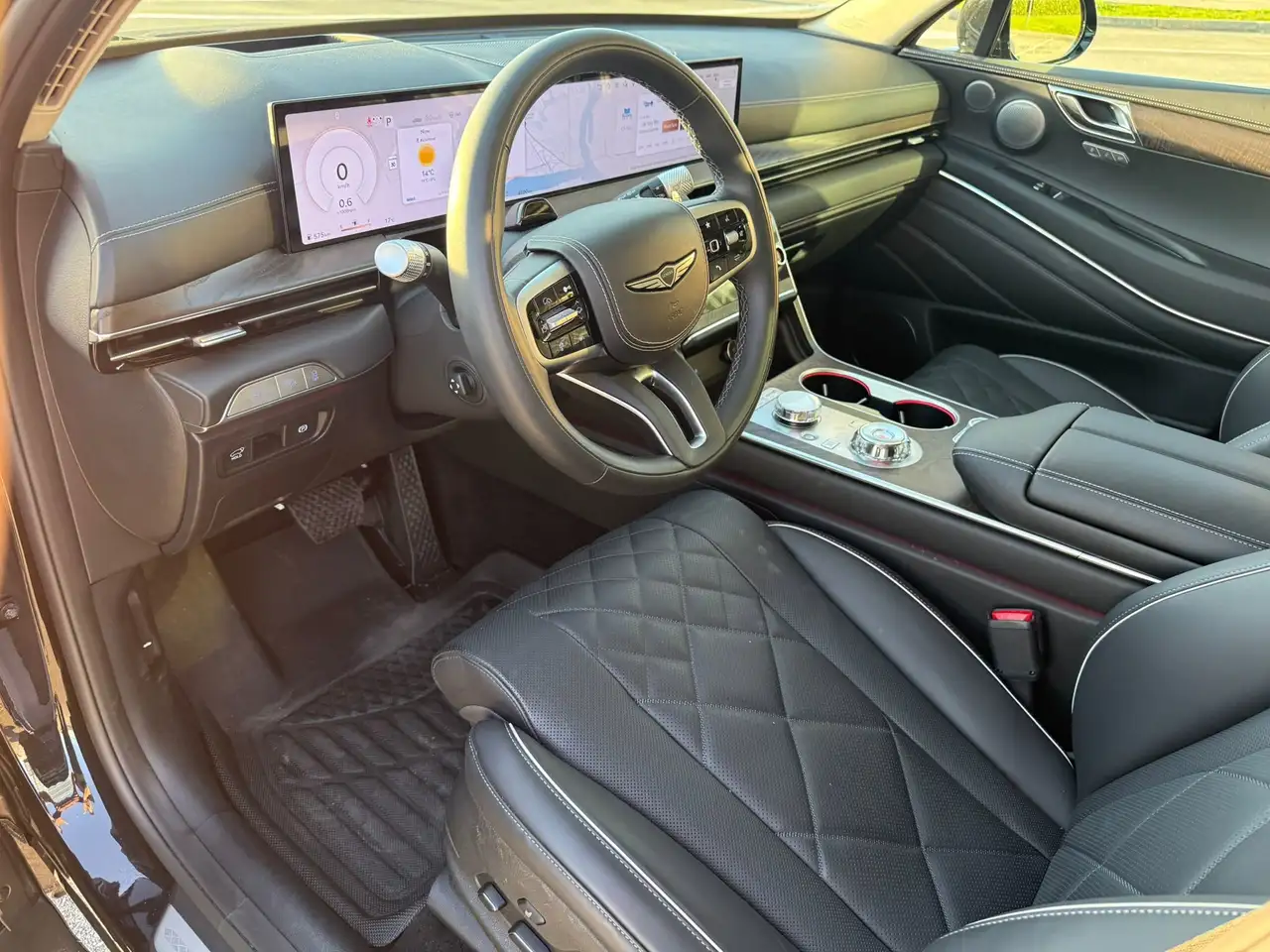 Genesis GV80 снимка Genesis GV80
