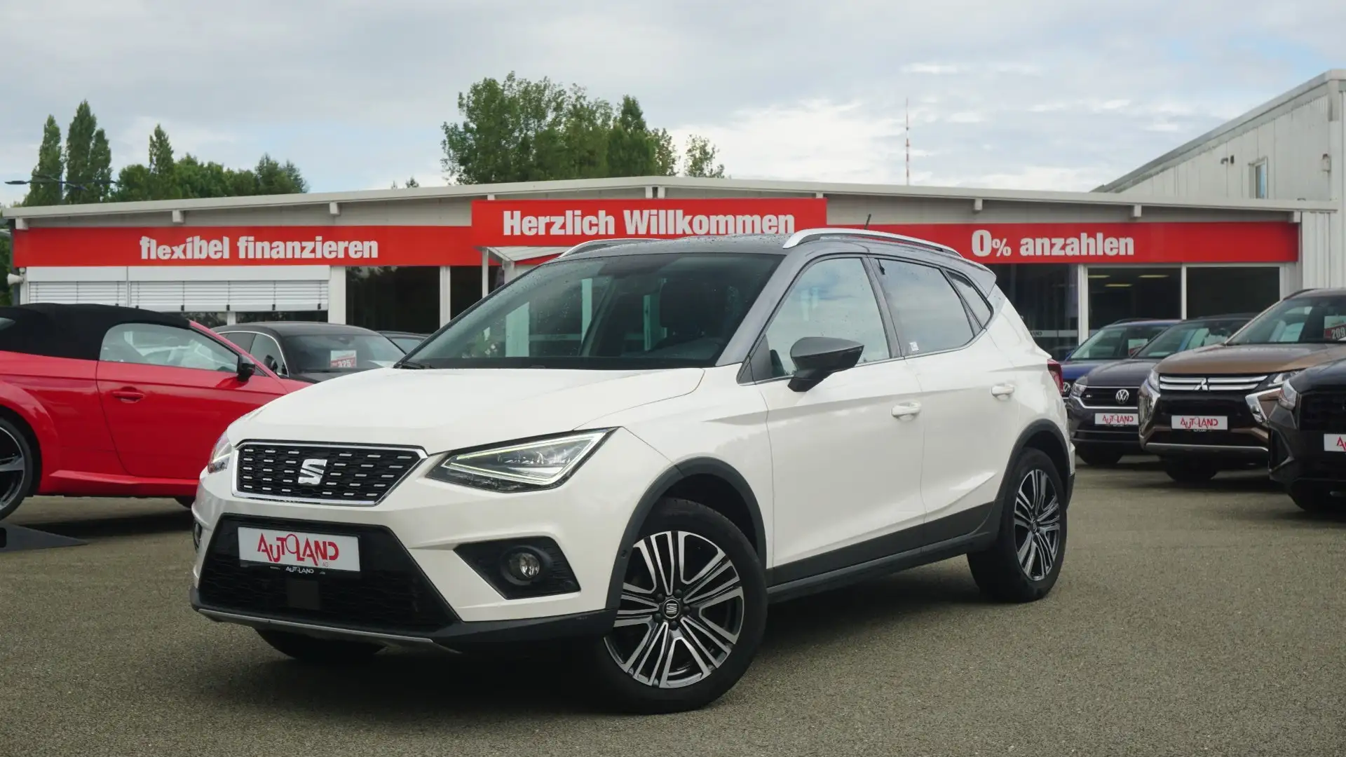 SEAT Arona 1.0 TSI FR Kamera AHK DAB Bluetooth Navi Weiß - 2