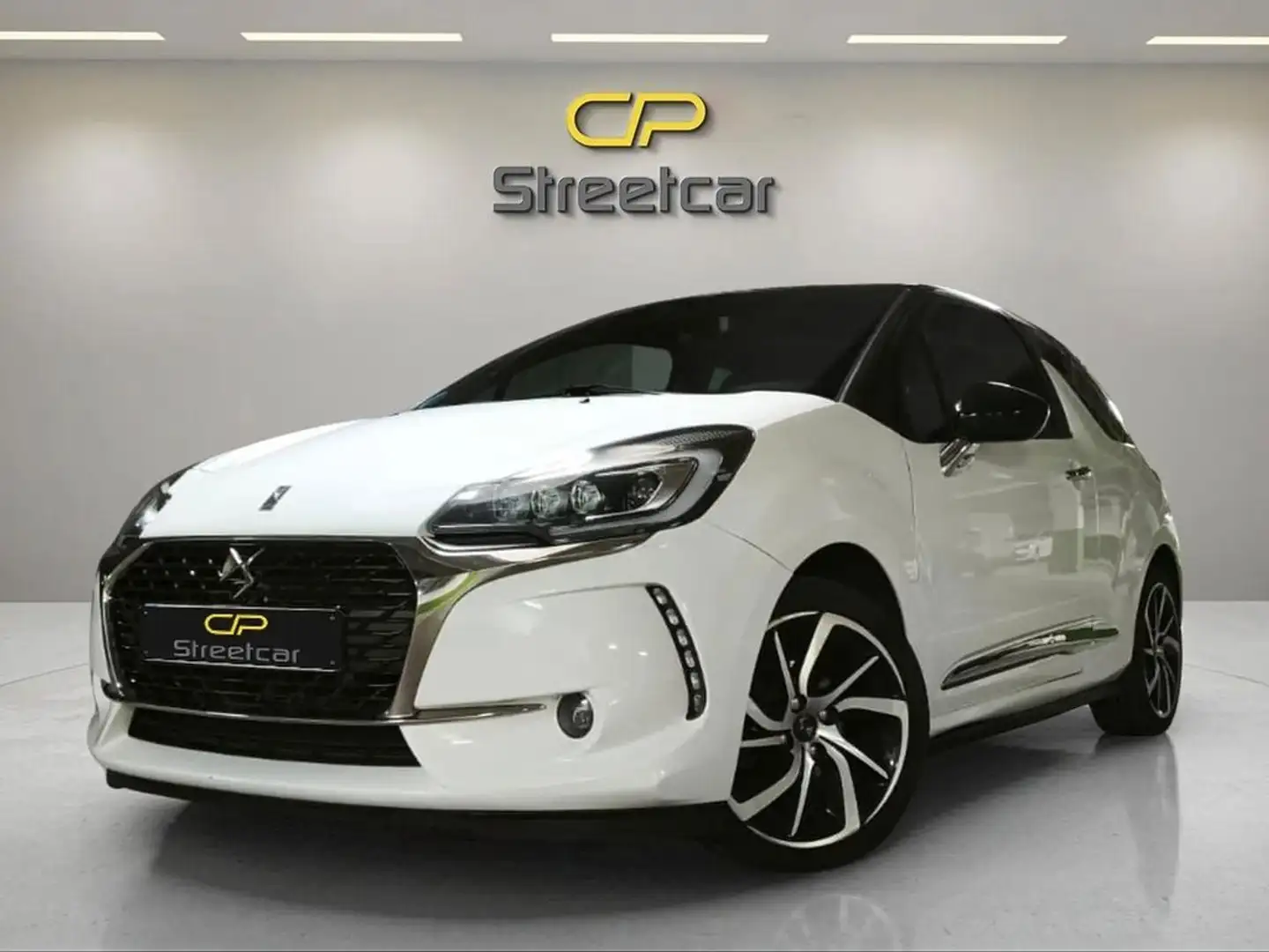 DS Automobiles DS 3 BlueHDi 120 SS Sport Weiß - 1