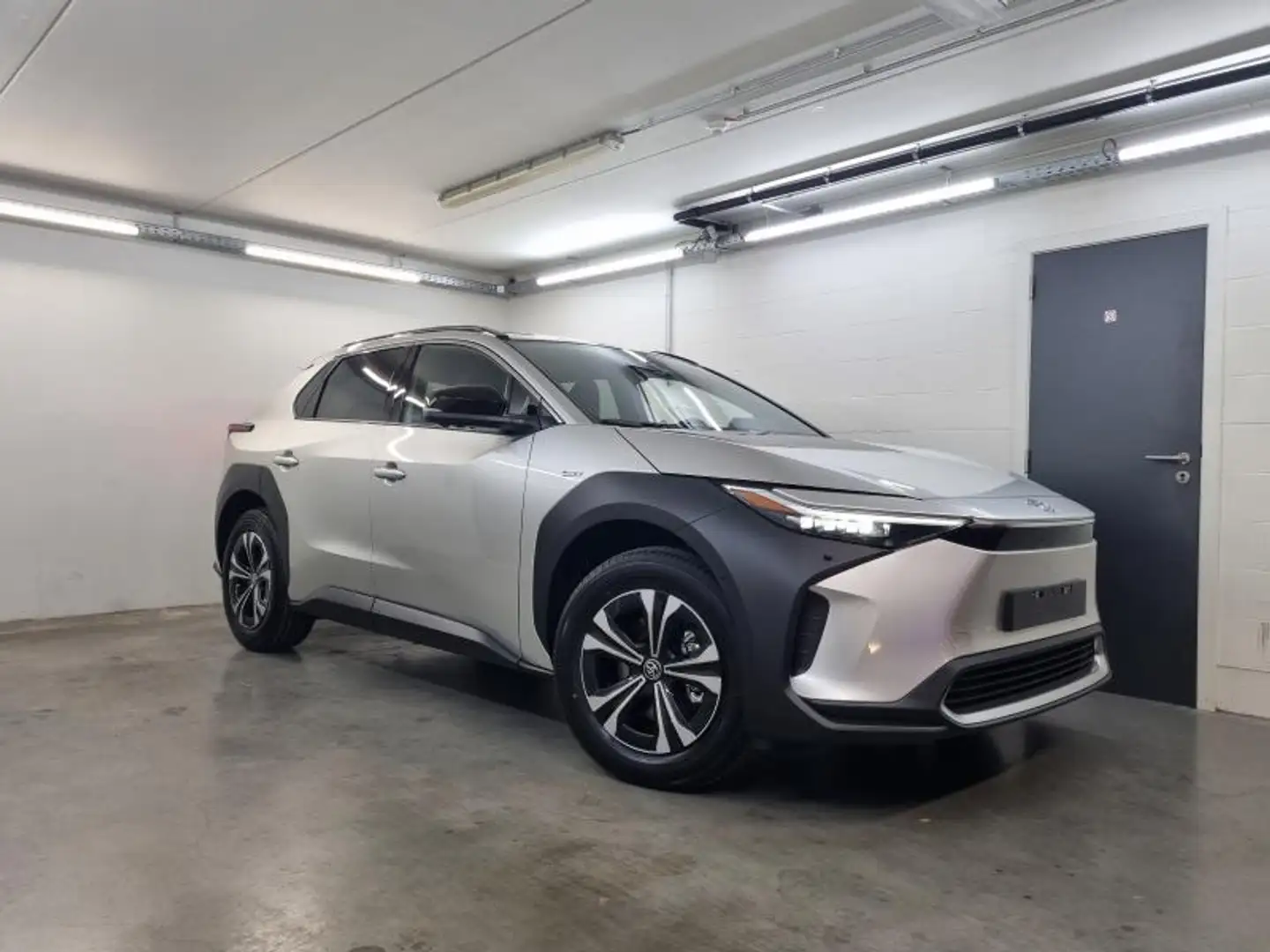Toyota bZ4X Executive - Garantie Gris - 2
