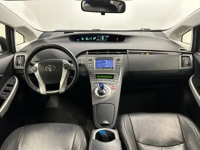 Toyota Prius view 2