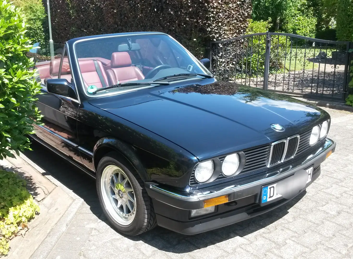 BMW 325 i Blau - 1