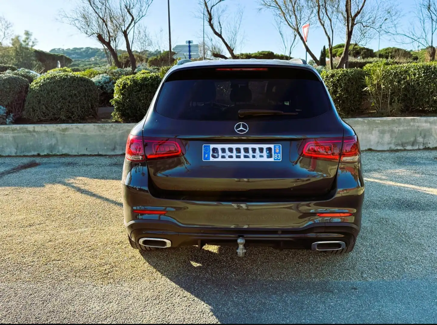 Mercedes-Benz GLC 300 d 4Matic 9G-TRONIC AMG Line - 2