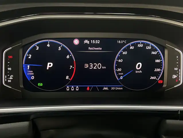Volkswagen T-Roc view 15