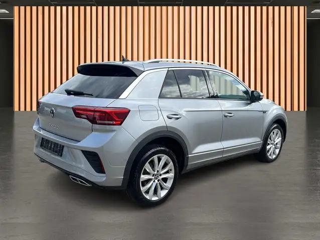 Volkswagen T-Roc view 30