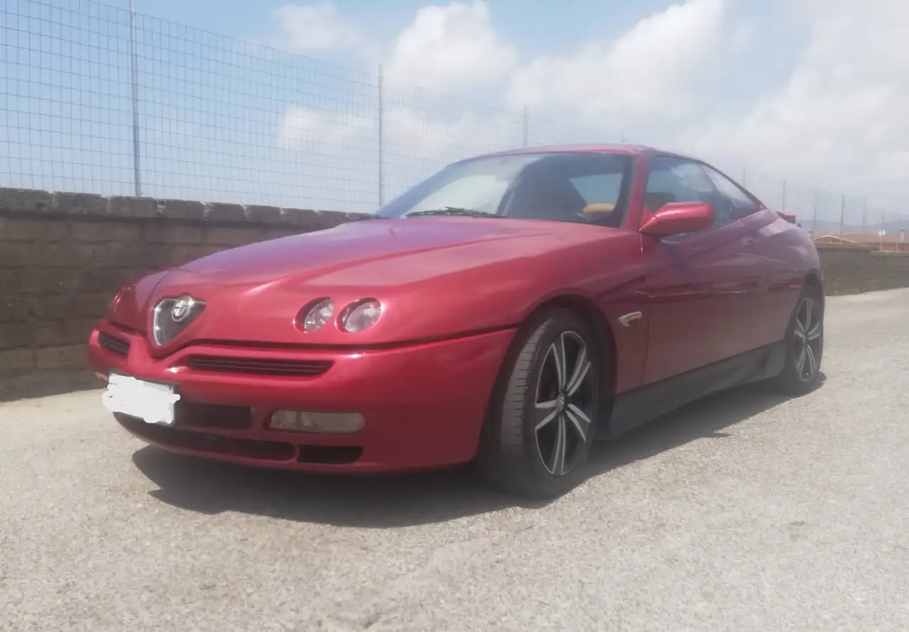 Alfa Romeo GTV V6 tb, foto 1