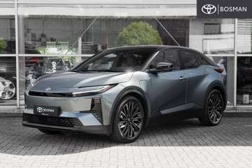 Executive AWD 77 kWh