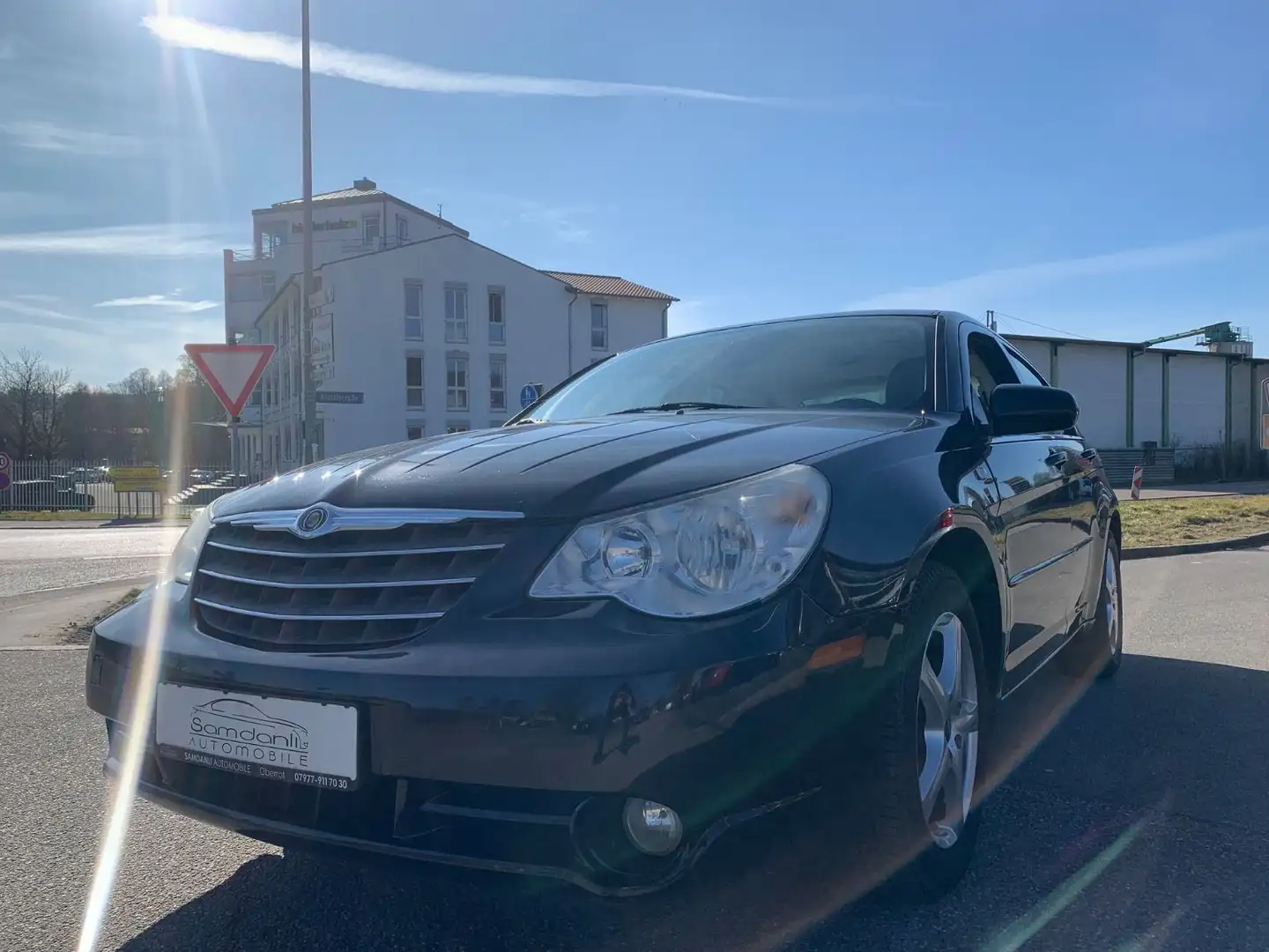 Chrysler Sebring Lim. 2,0 Touring*AHK*SITZH.*SCHIEBEDACH Negro - 2