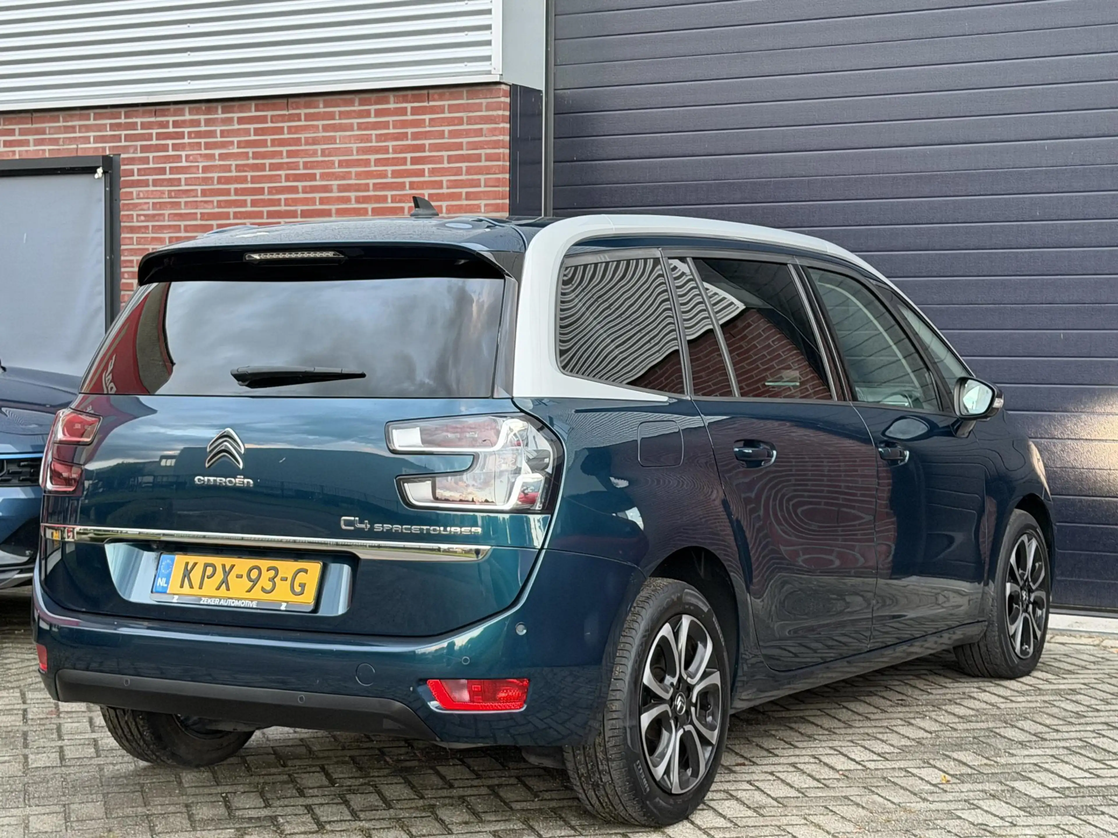 Citroen Grand C4 SpaceTourer 1.2 PureTech Feel 7P, Riem vervangen, Stoelmassage — photo 10
