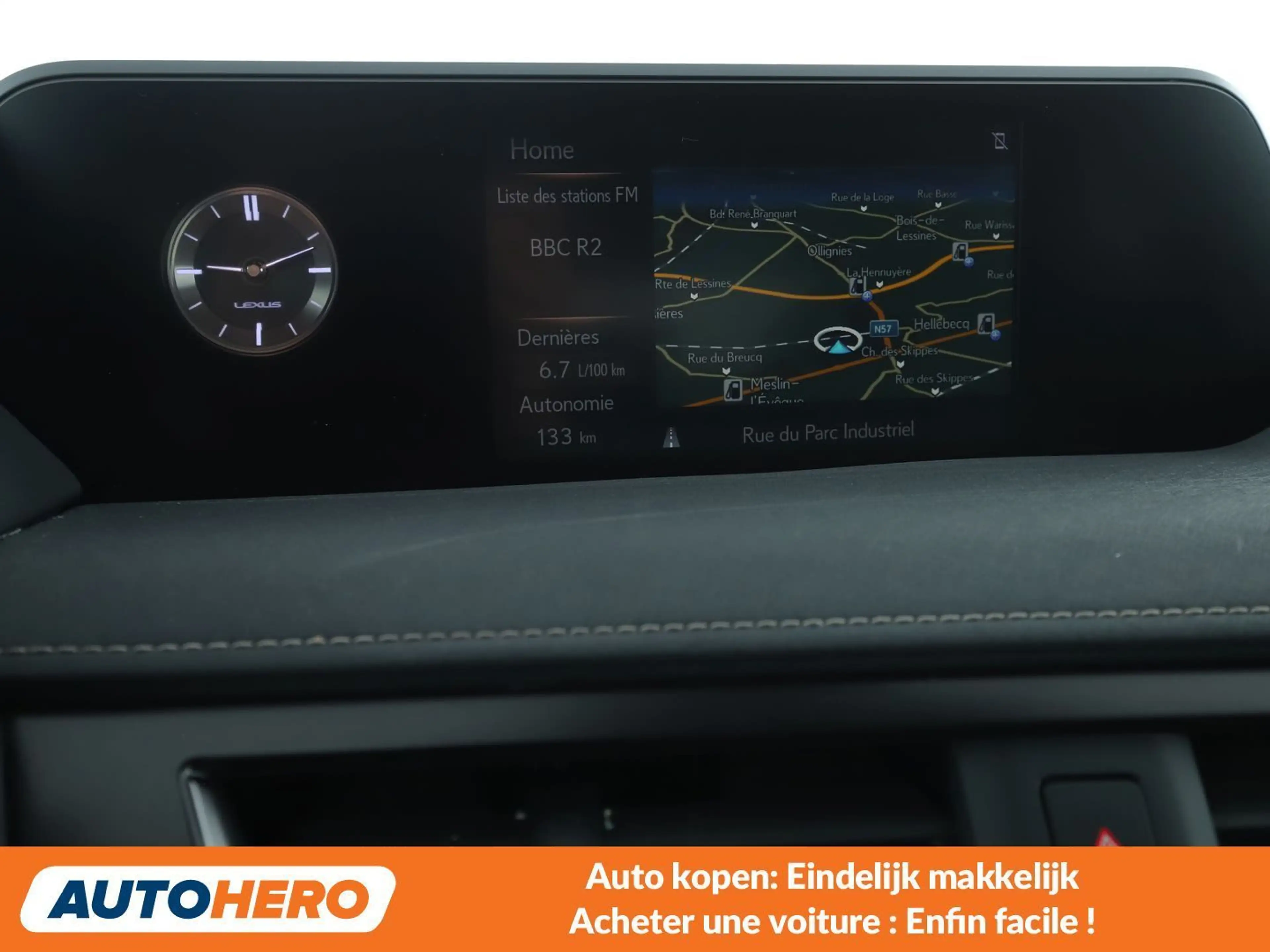 Lexus UX 250h UX 250h Executive Line — photo 7