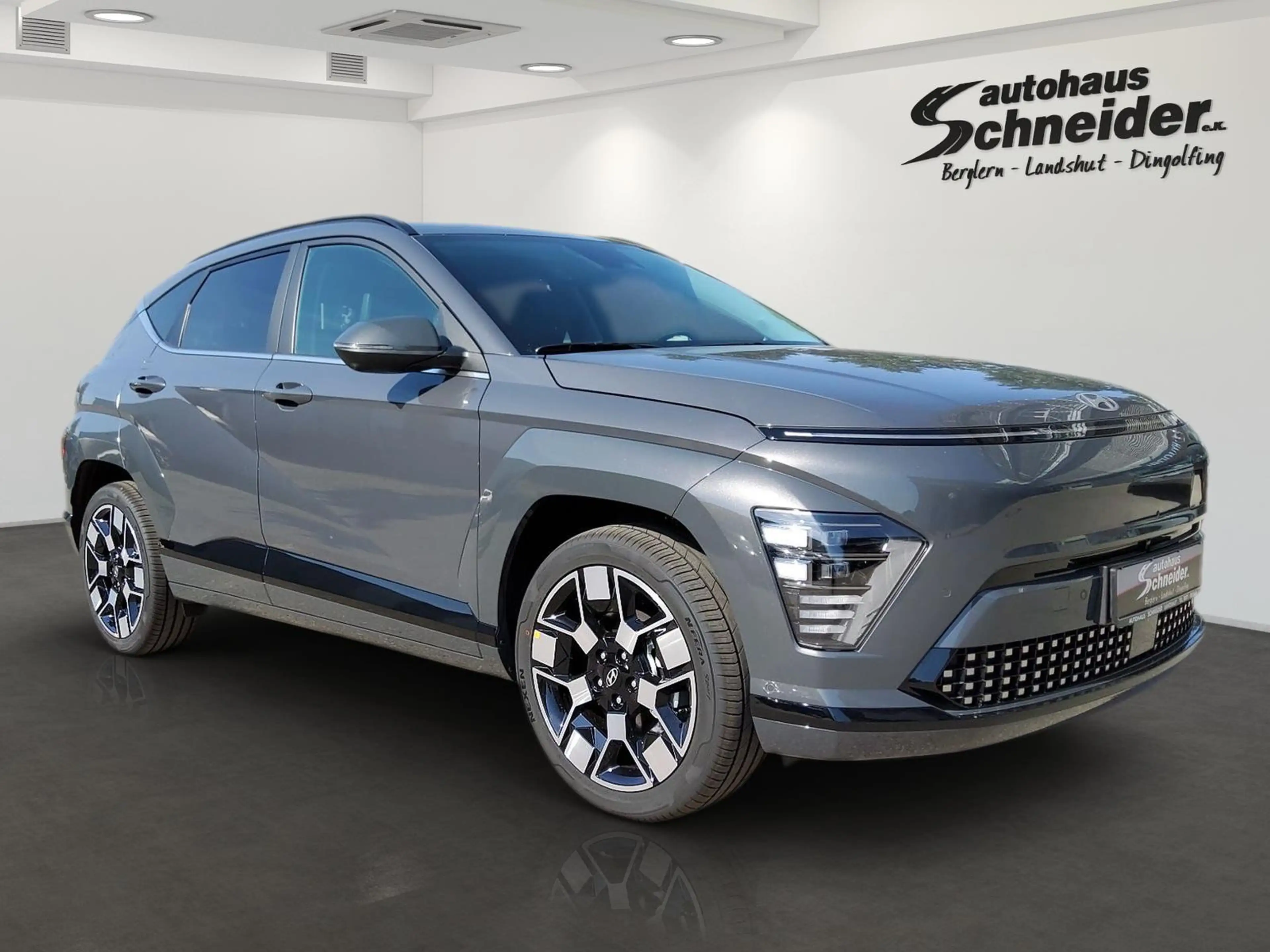 Hyundai KONA 65,4 kWh PRIME SCHIEBEDACH/HuD/EHK/ASSISTENZ/BOSE — photo 3