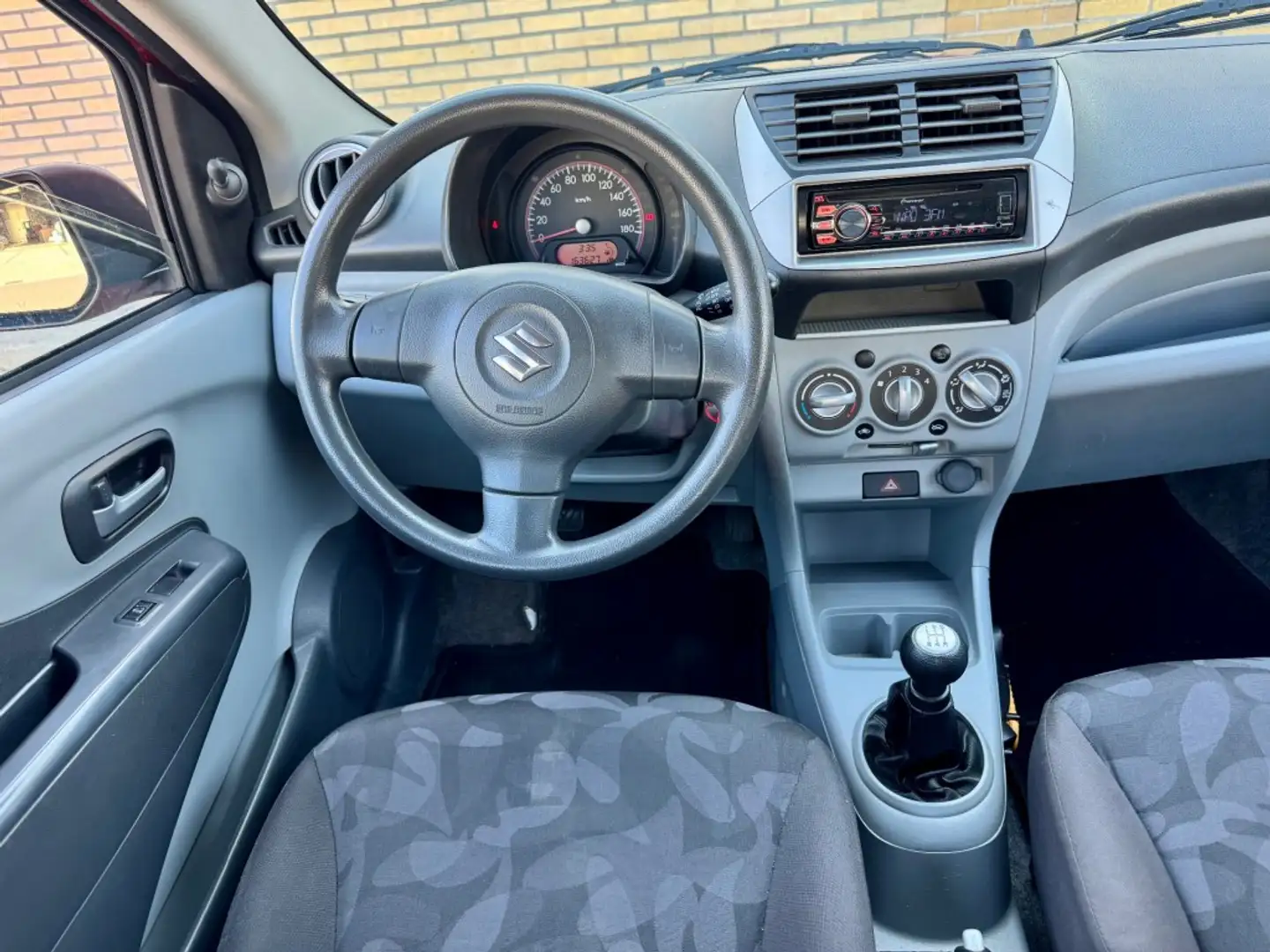 Suzuki Alto 1.0 Comfort NETTE ZUINIGE AUTO NAP APK 3-2027 Rojo - 2