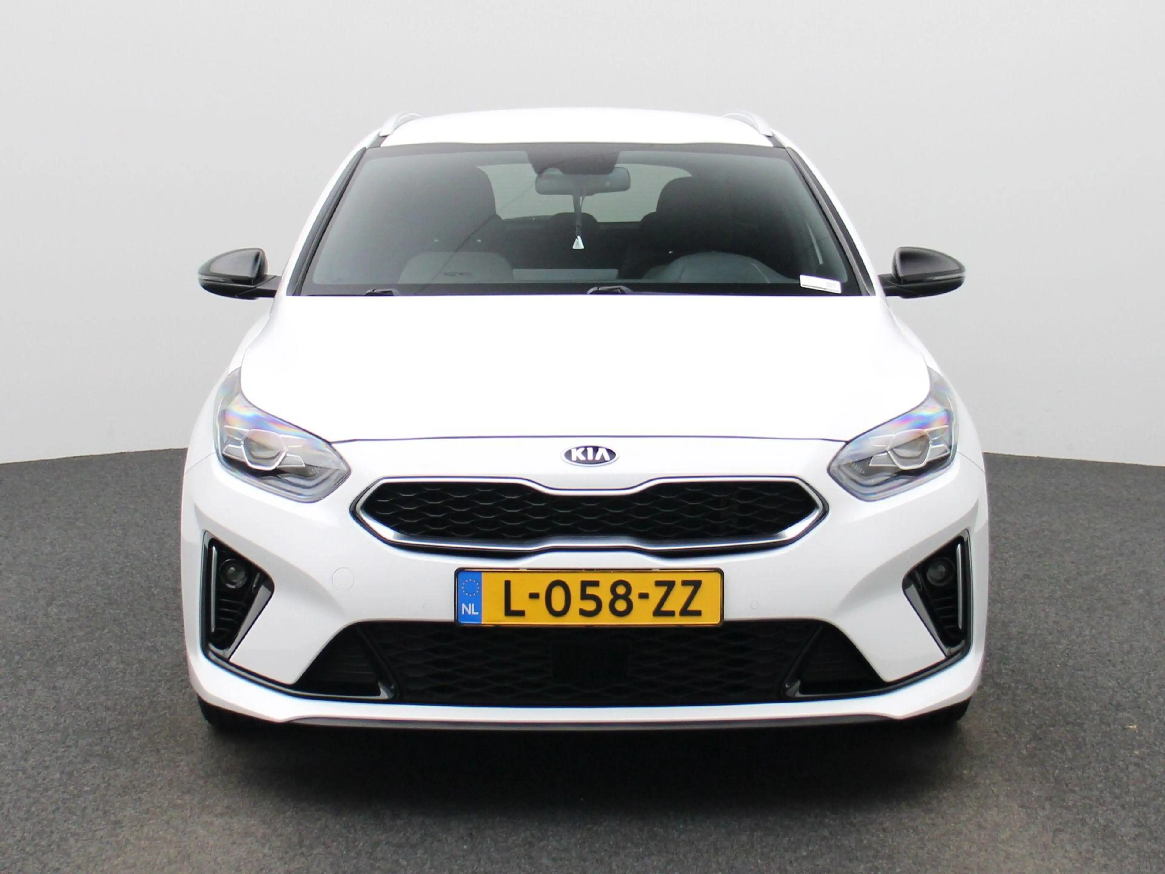 Kia Ceed SW / cee'd SW Sportswagon 1.0 T-GDi GT-Line Business Edition | A — photo 3